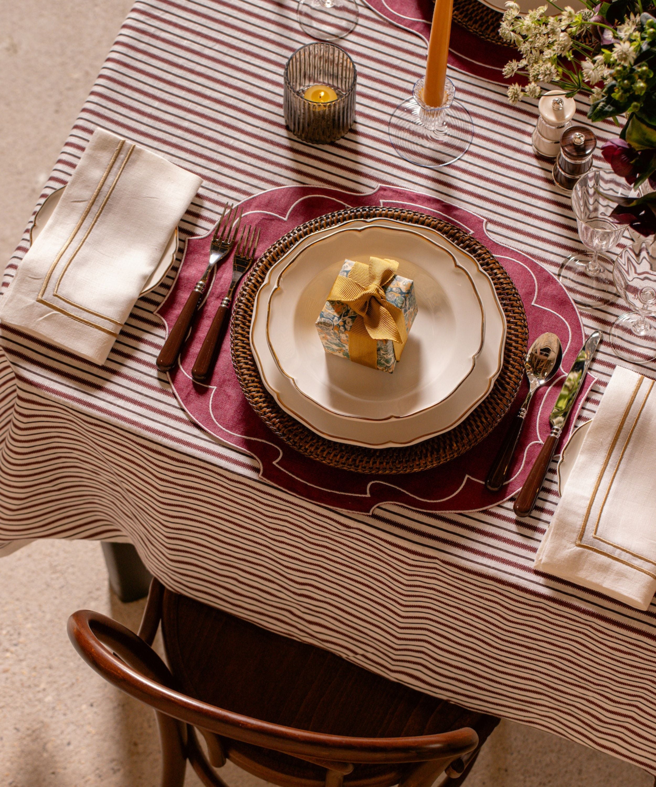Rebecca Udall Madeleine Pasta Bowl, Gold Filet with the Sophie Two Cord Napkins