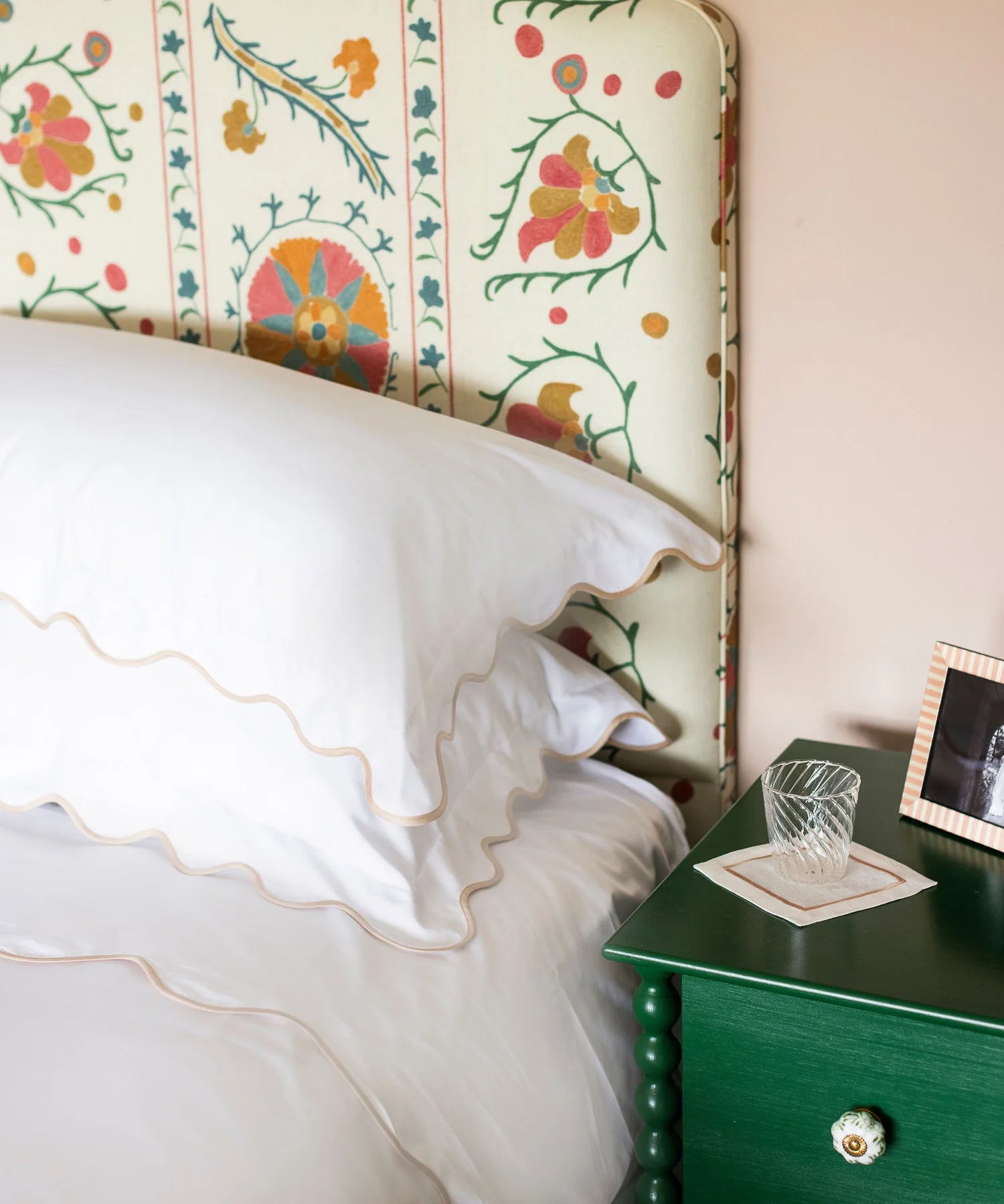 Pair of Alexandra Wavy Scalloped Pilllowcases, Plaster Pink, Bedroom Lifestyle