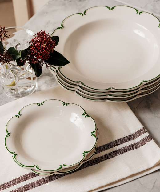 Olivia Scalloped Crockery, Green Filet