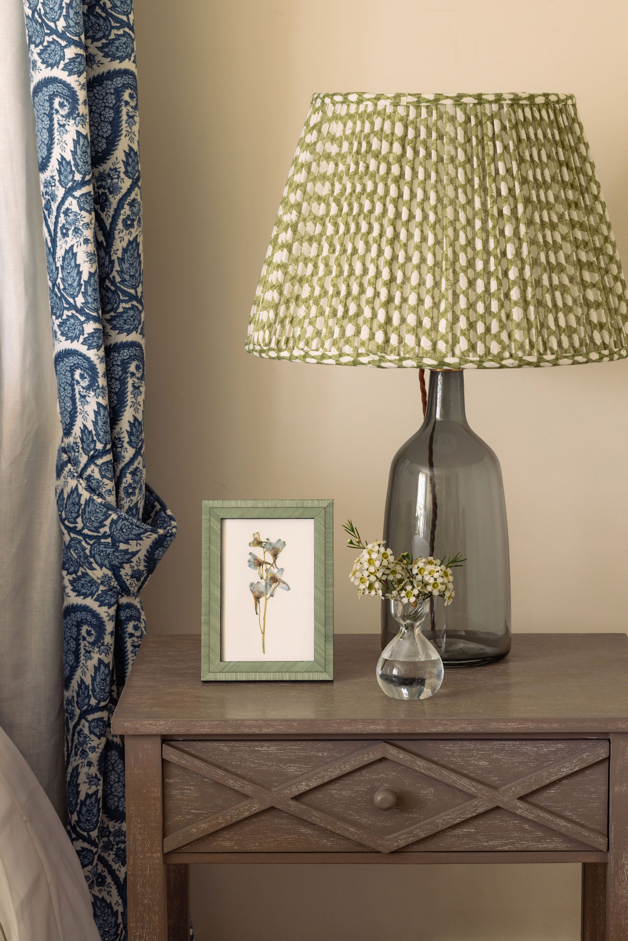 Bianca Photo Frame, Pistachio, Lifestyle, with Bud Vase
