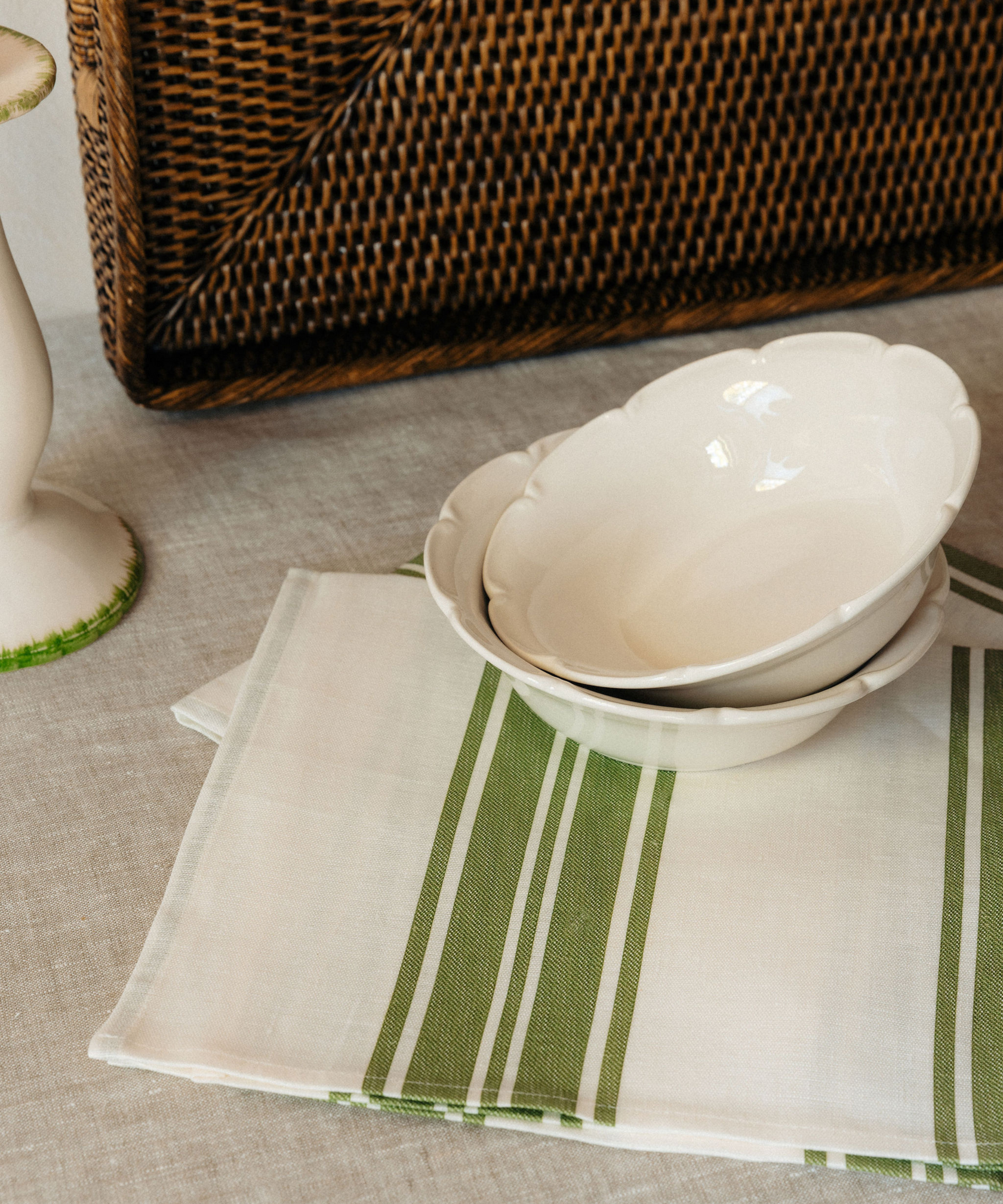 Set of 4 Olivia Scalloped Cereal Bowls, White, with Colette Tablecloth