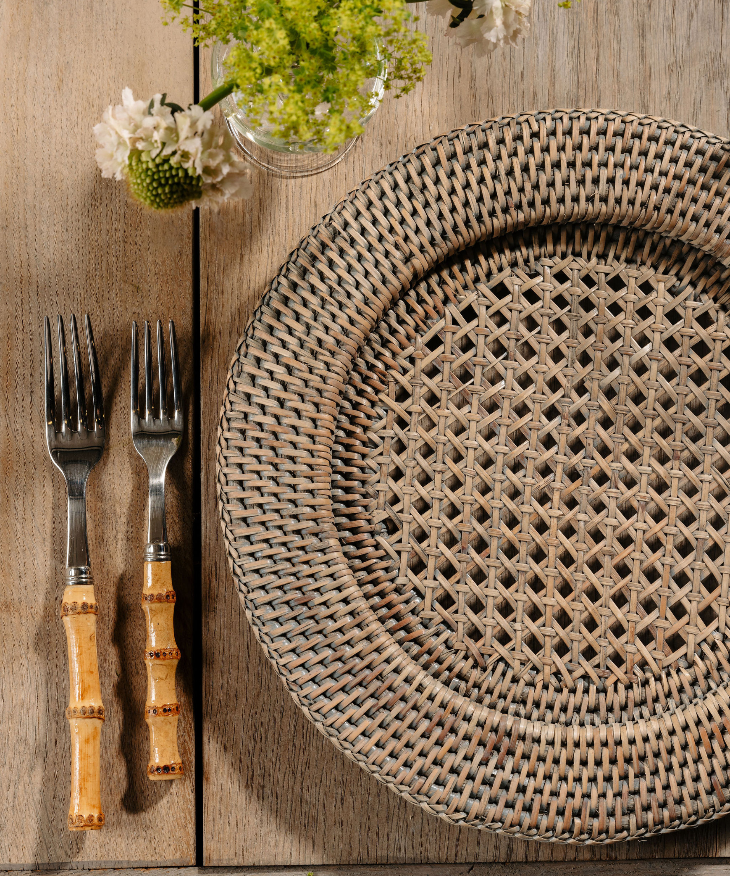 Rattan Charger, Taupe, with Bamboo Cutlery