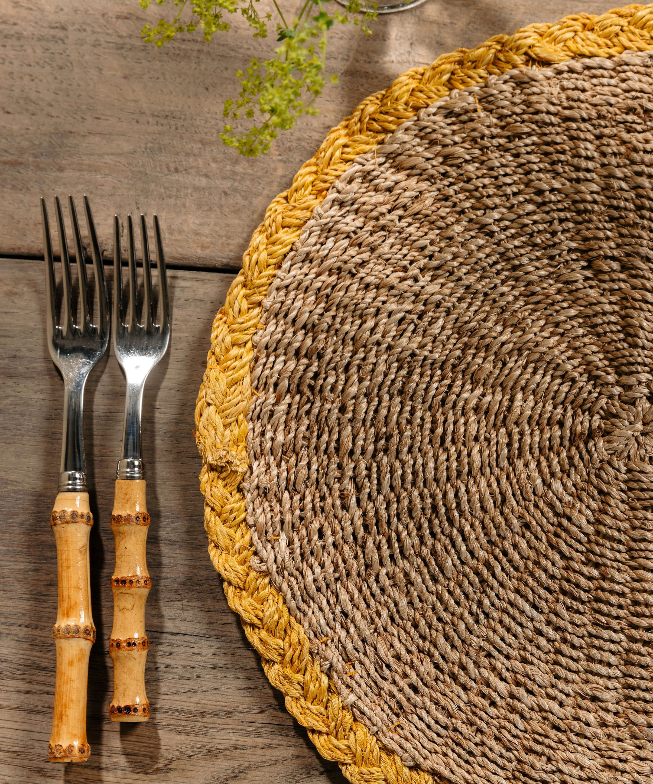 Braided Abaca Placemat, Natural/Straw, with Bamboo Cutlery