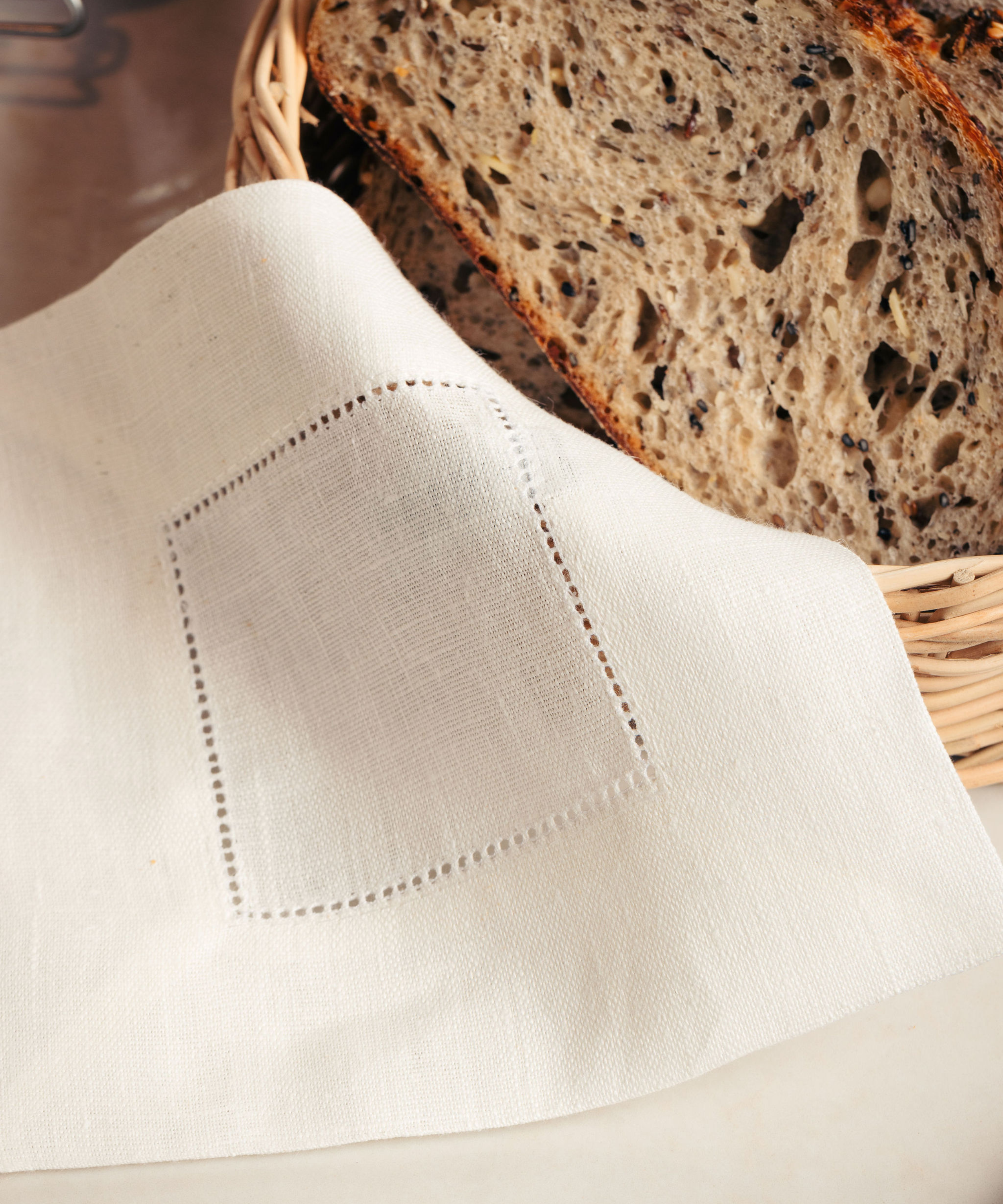 Linen Bread Basket Napkins, Medium, with Woven Basket