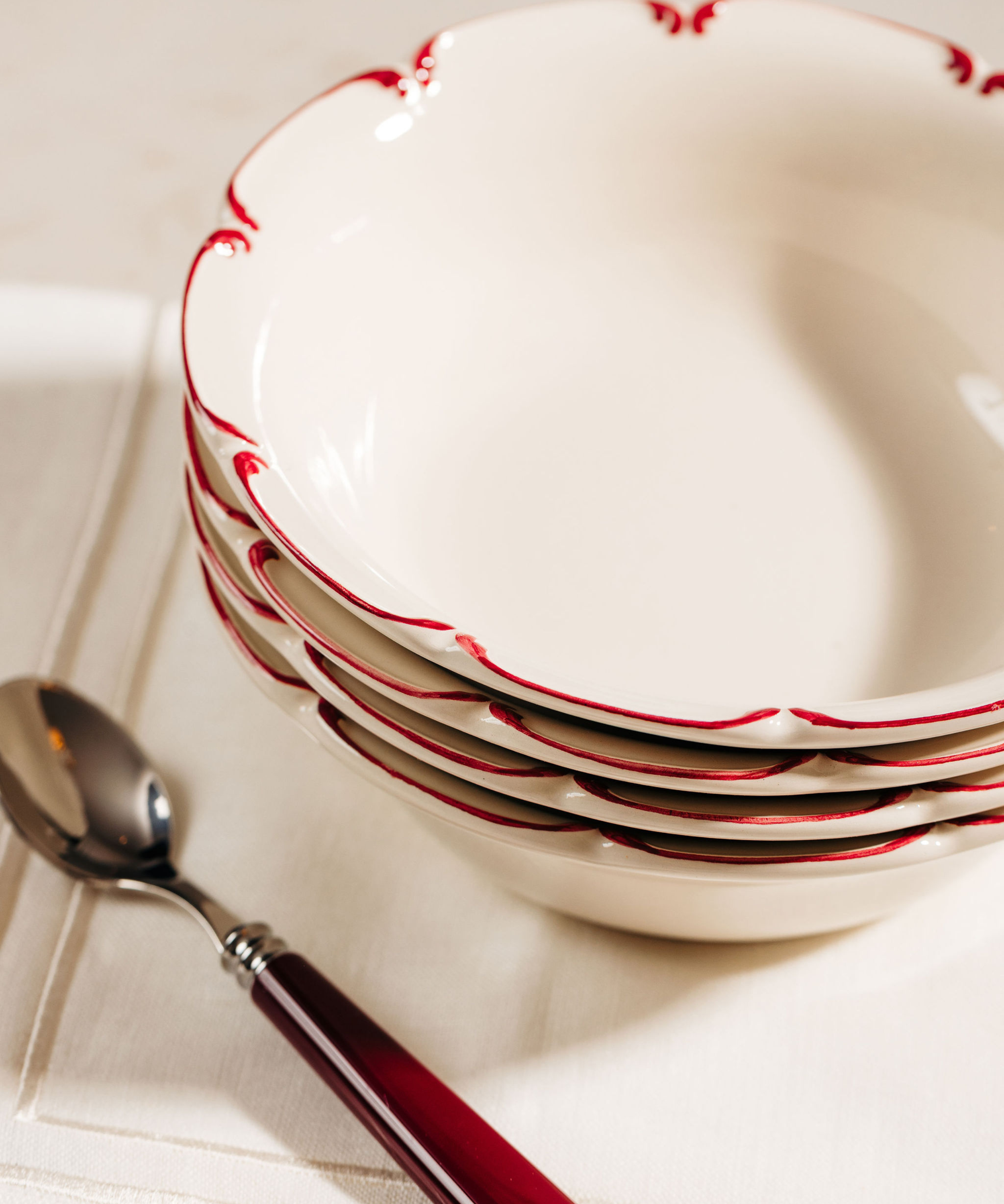 Olivia Scalloped Crockery, Raspberry Filet, Lifestyle