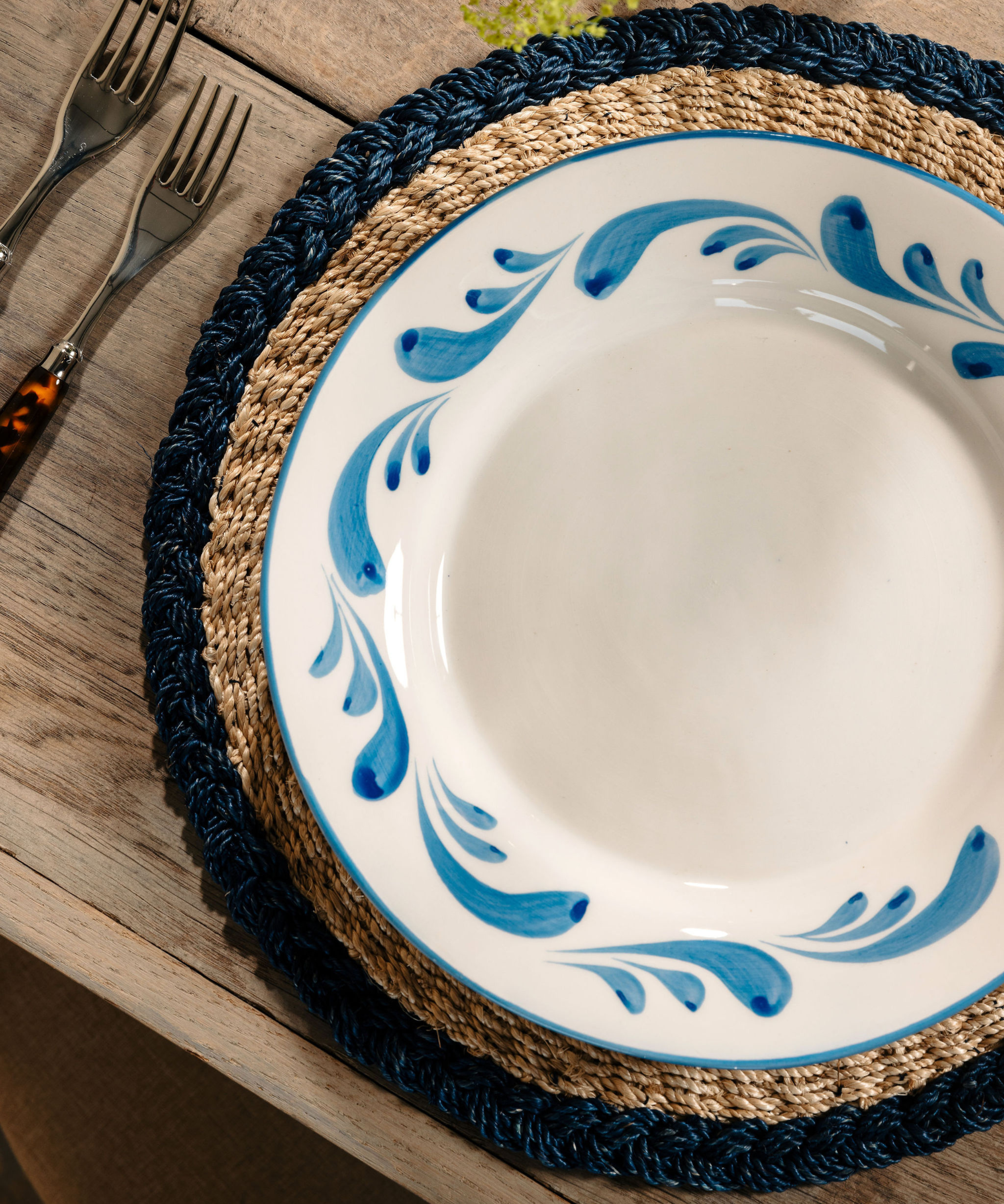 Braided Abaca Placemat, Natural/Navy, with Celia