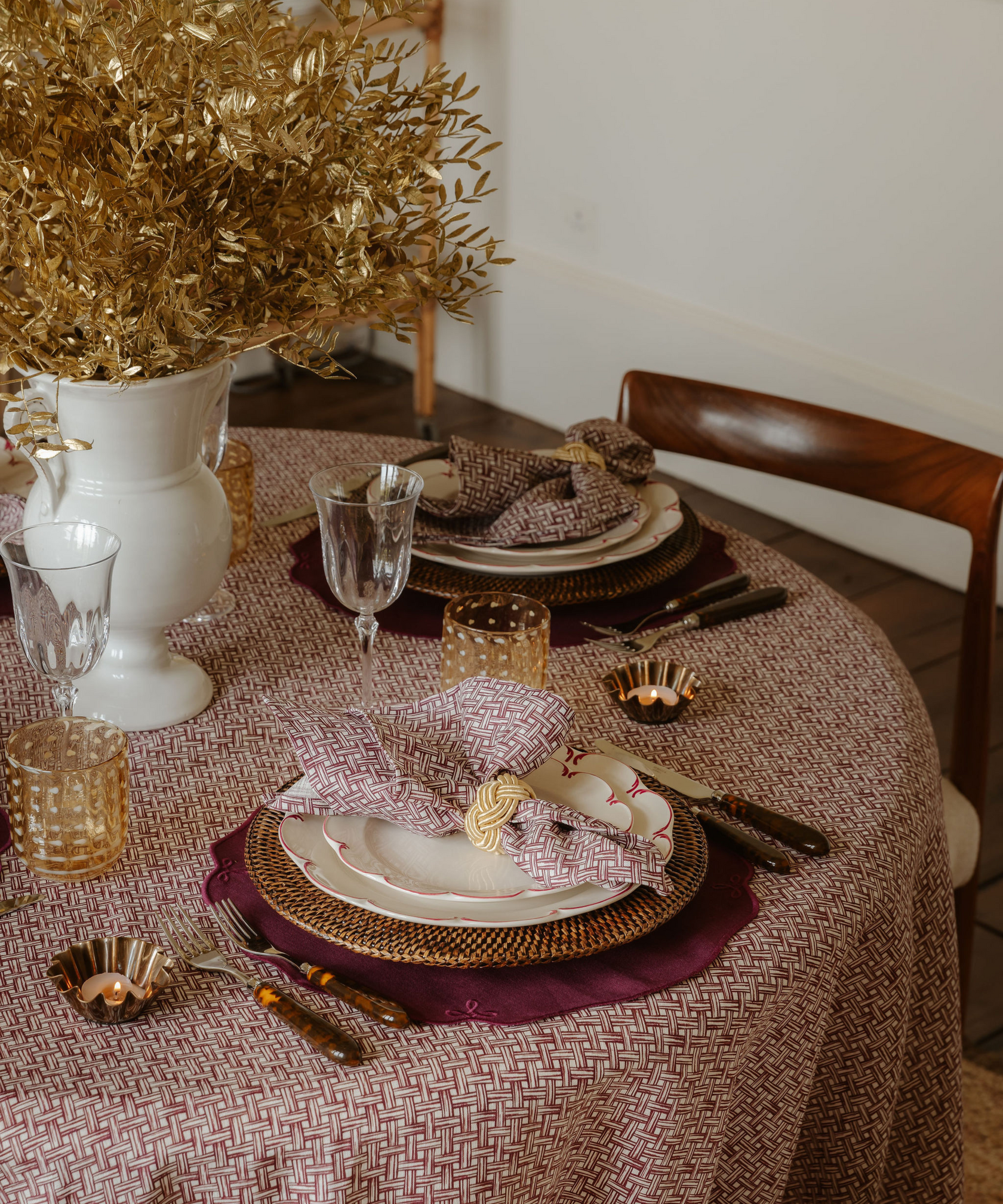 Basketweave Pleated Round Linen Tablecloth, Burgundy, with Beatrice Vase