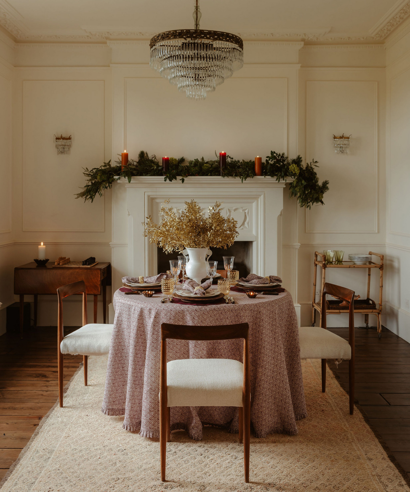 Basketweave Pleated Round Linen Tablecloth, Burgundy, Lifestyle