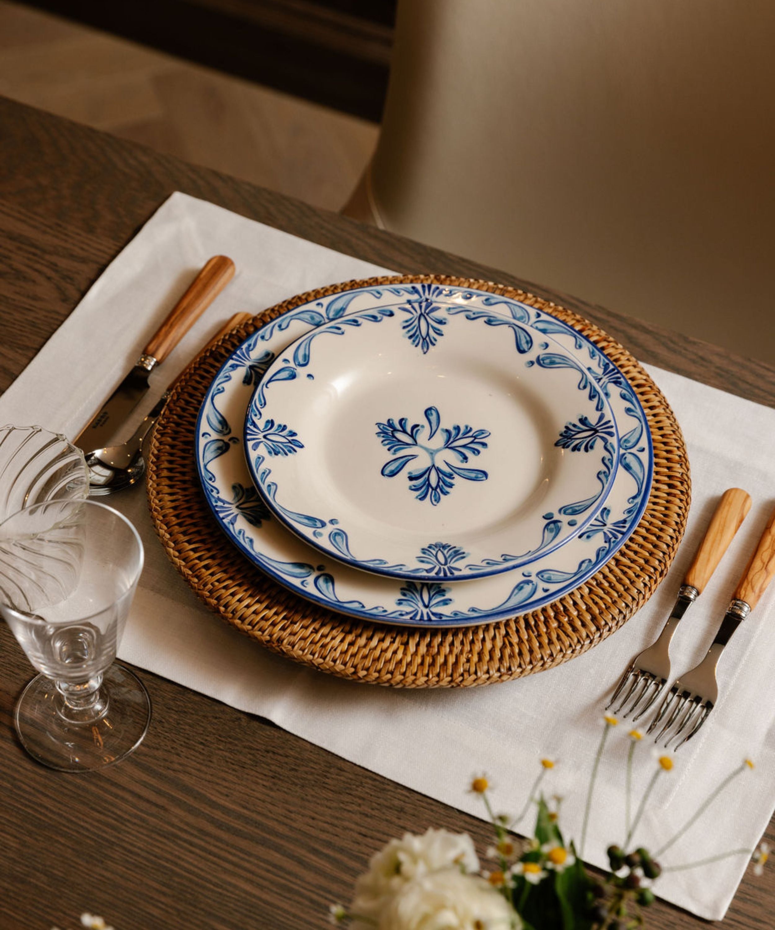 Rebecca Udall Eleanor Dessert Plate, Blue with the Natural Wood Cutlery