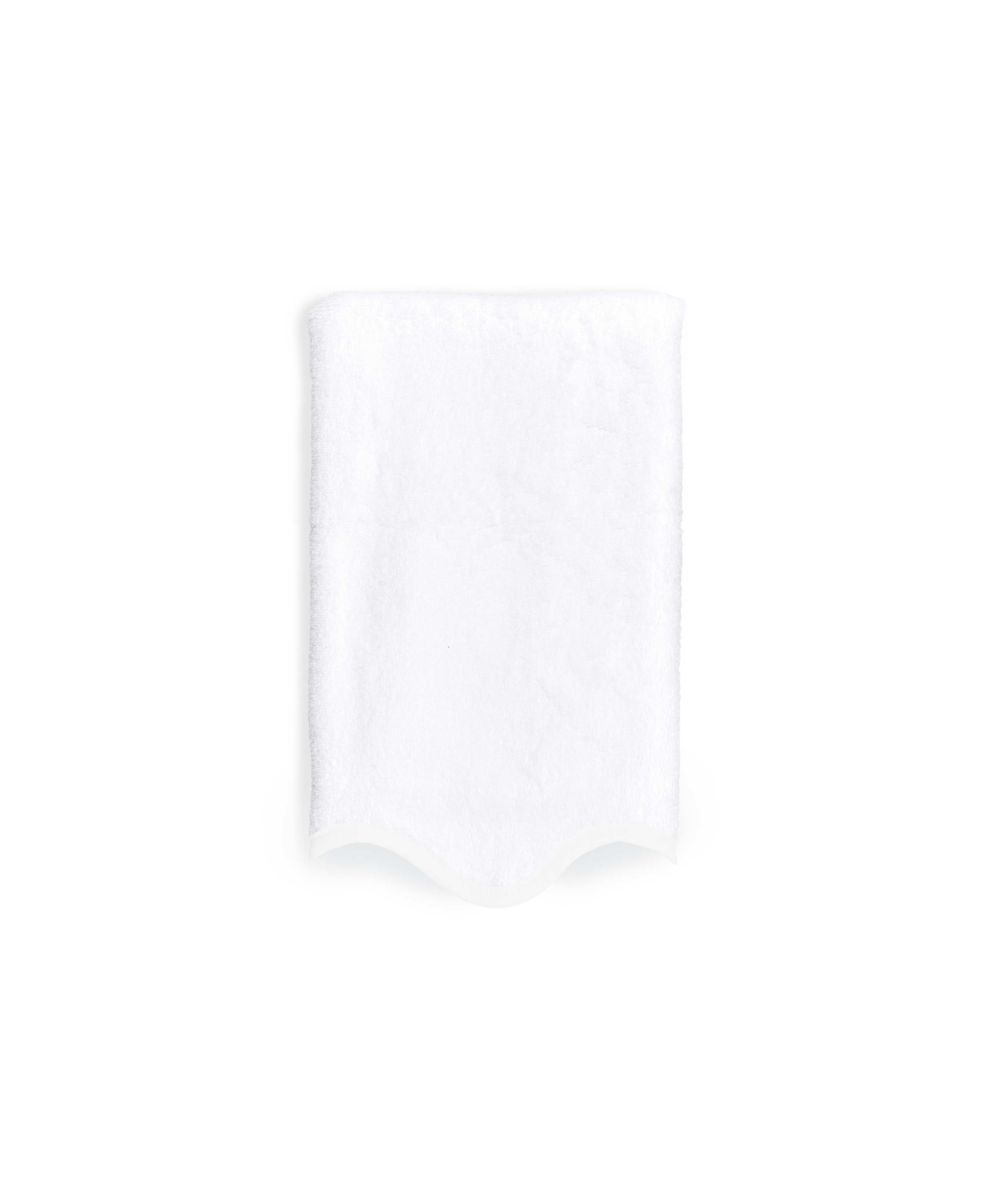 Pair of Amelia Scalloped Guest Towels, White