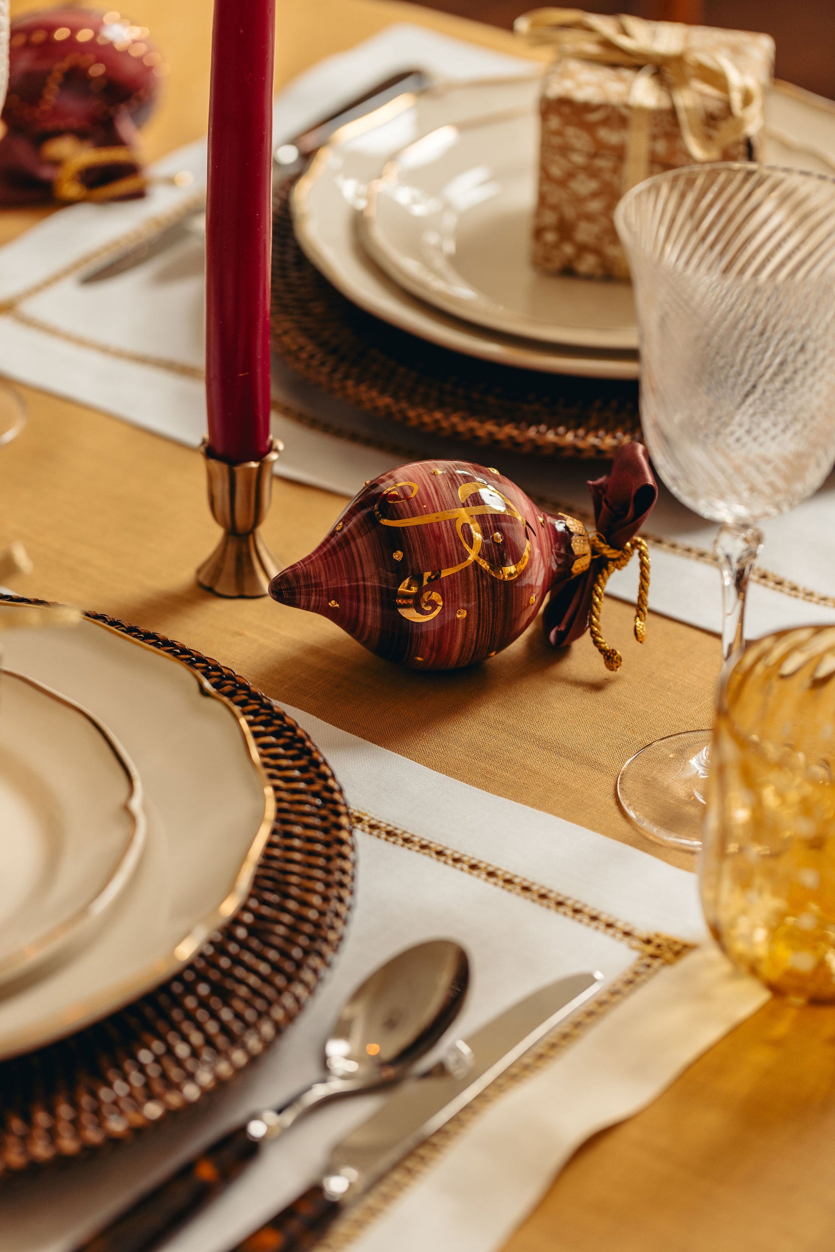 Georgiana Ladderstitch Linen Placemat, Straw