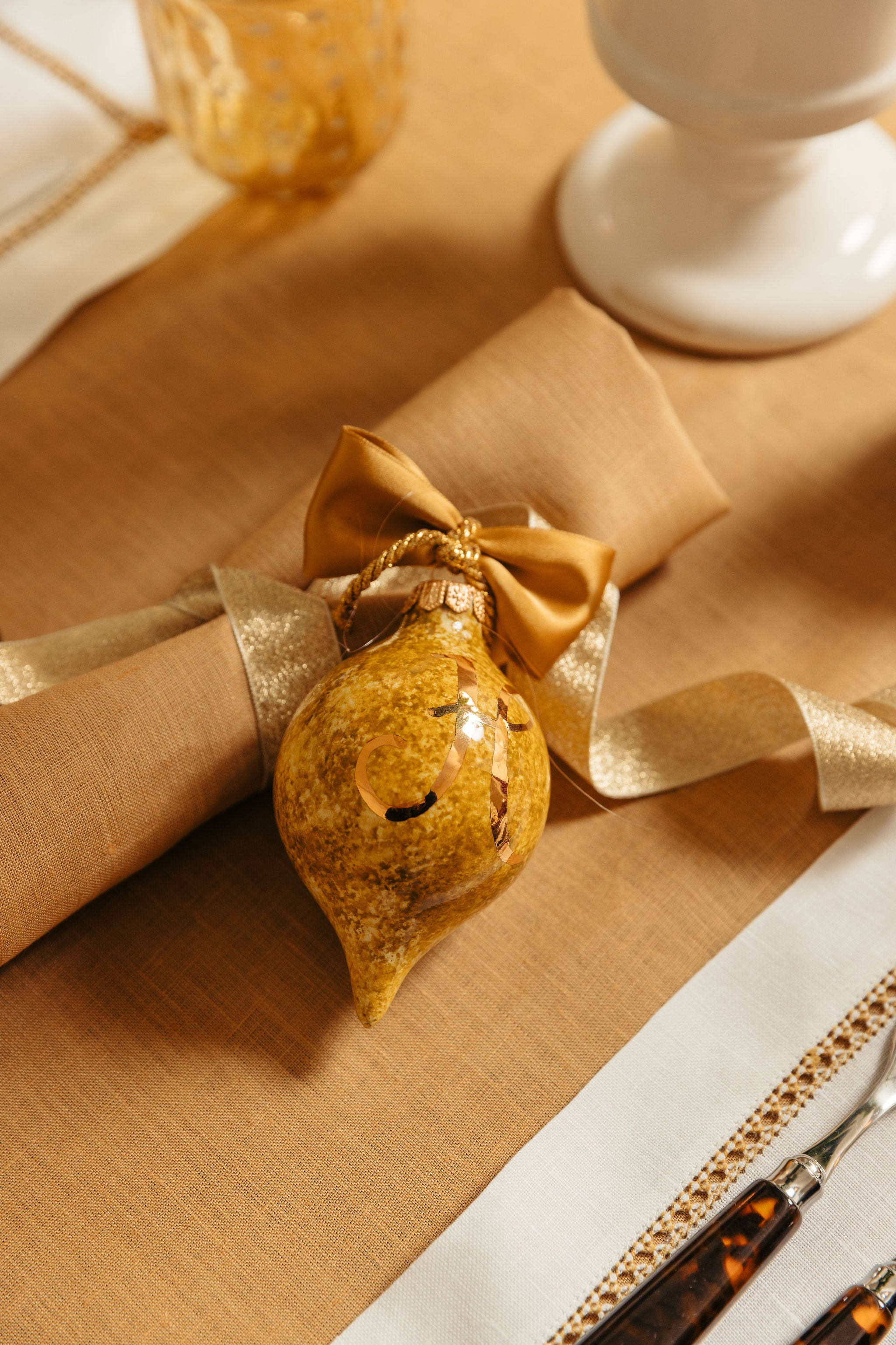 Classic Linen Napkin, Straw