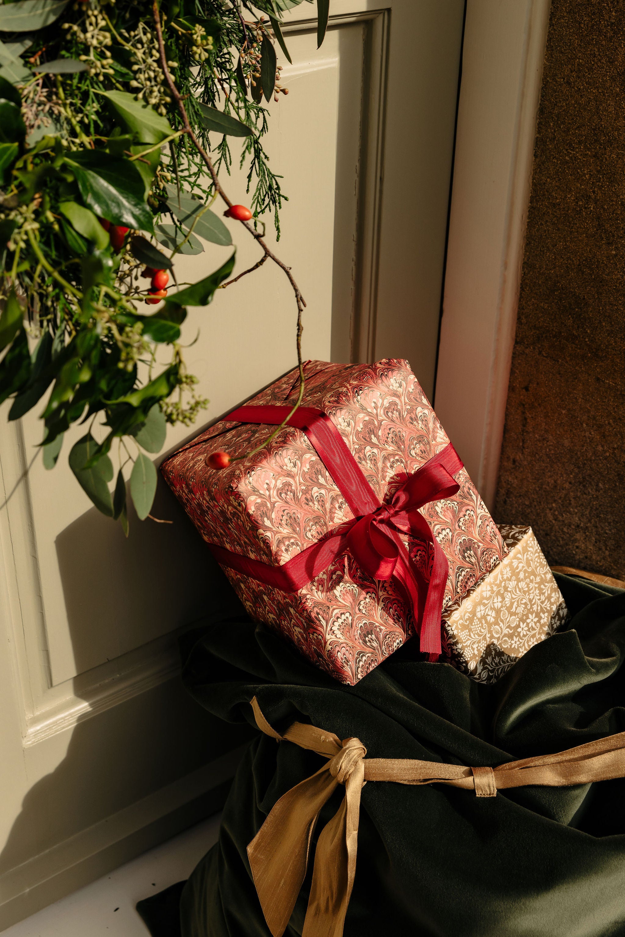 Velvet & Silk Christmas Sack, Green, Detail