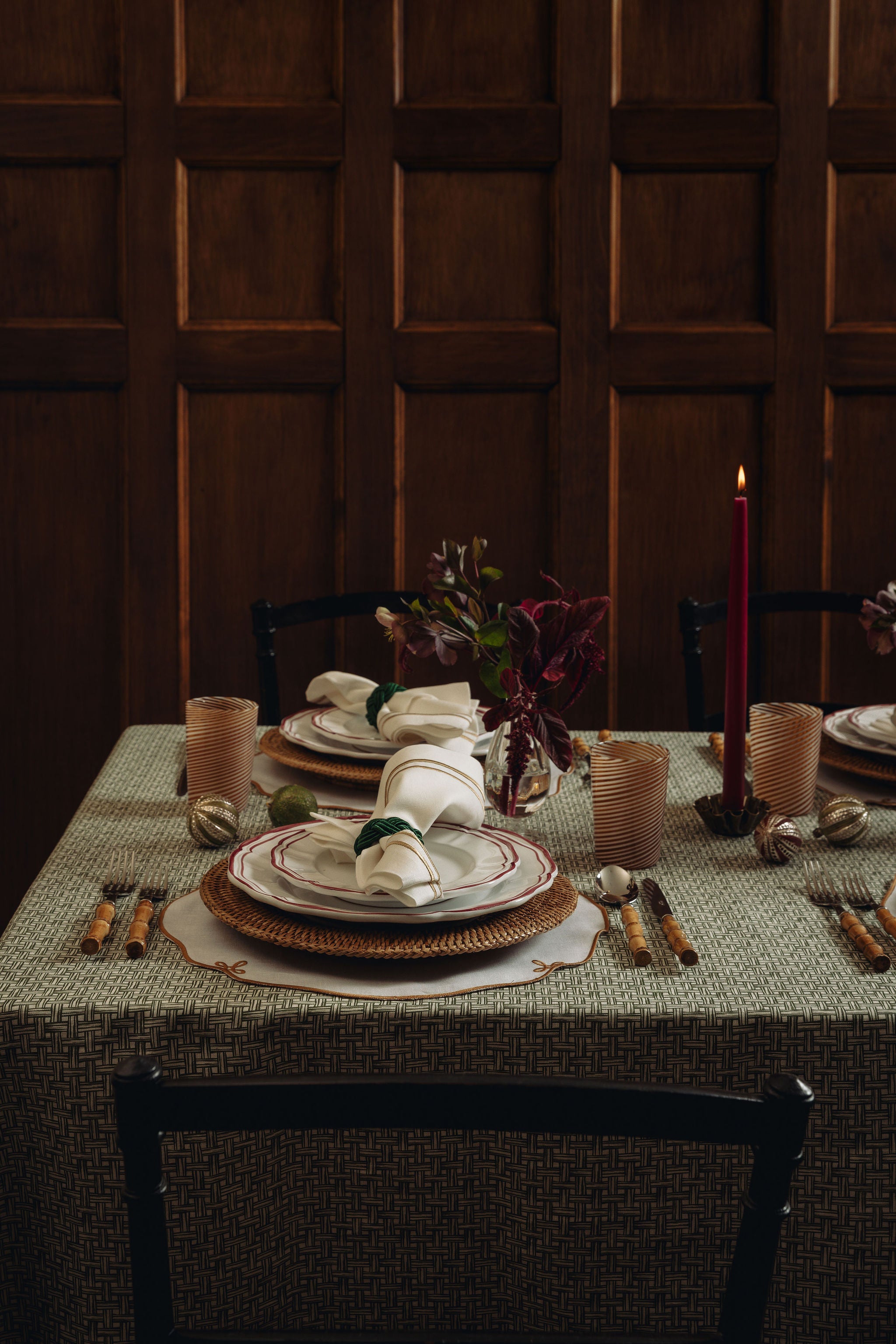 Basketweave Table Linens, Vine Green