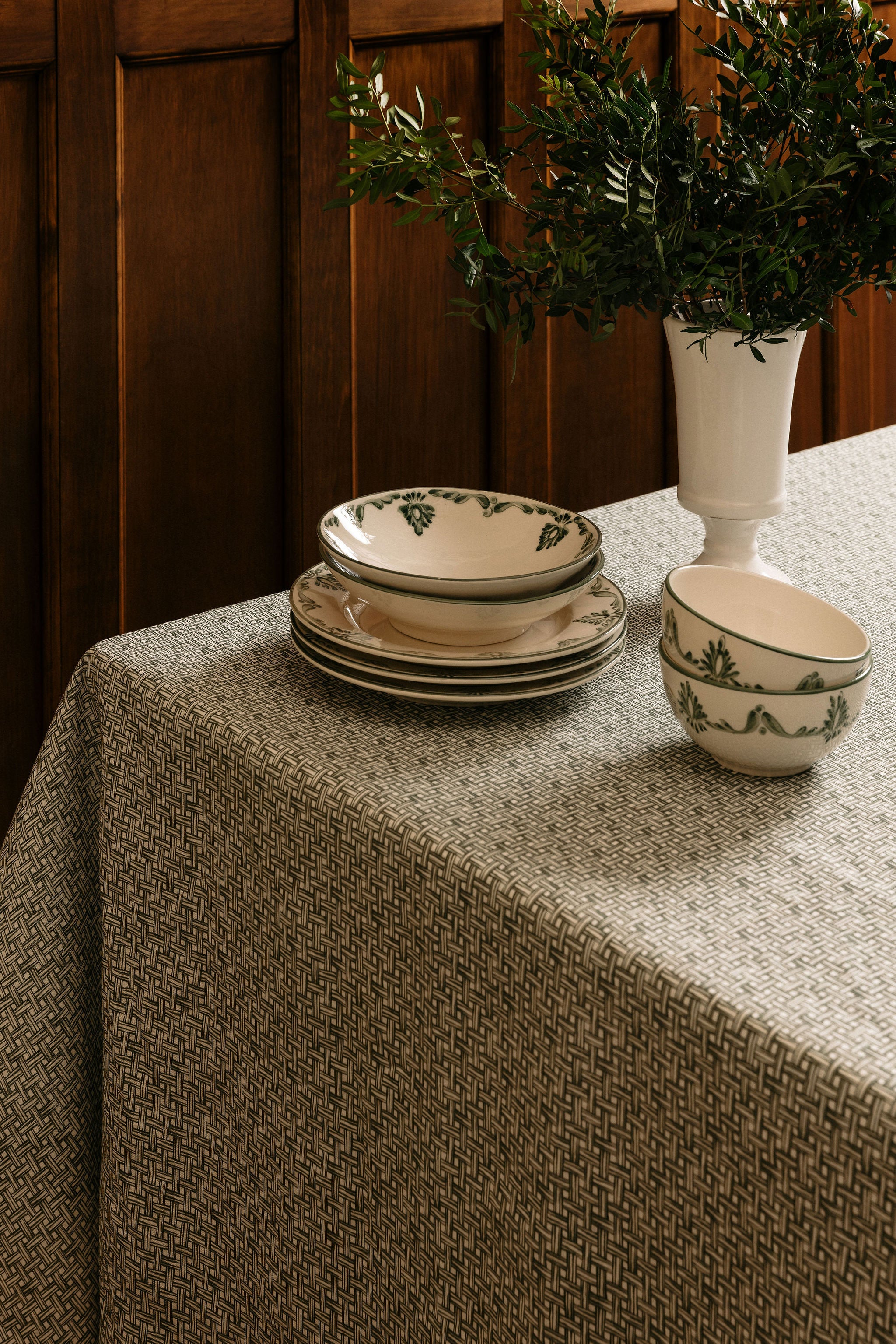 Basketweave Linen Tablecloth, Vine Green