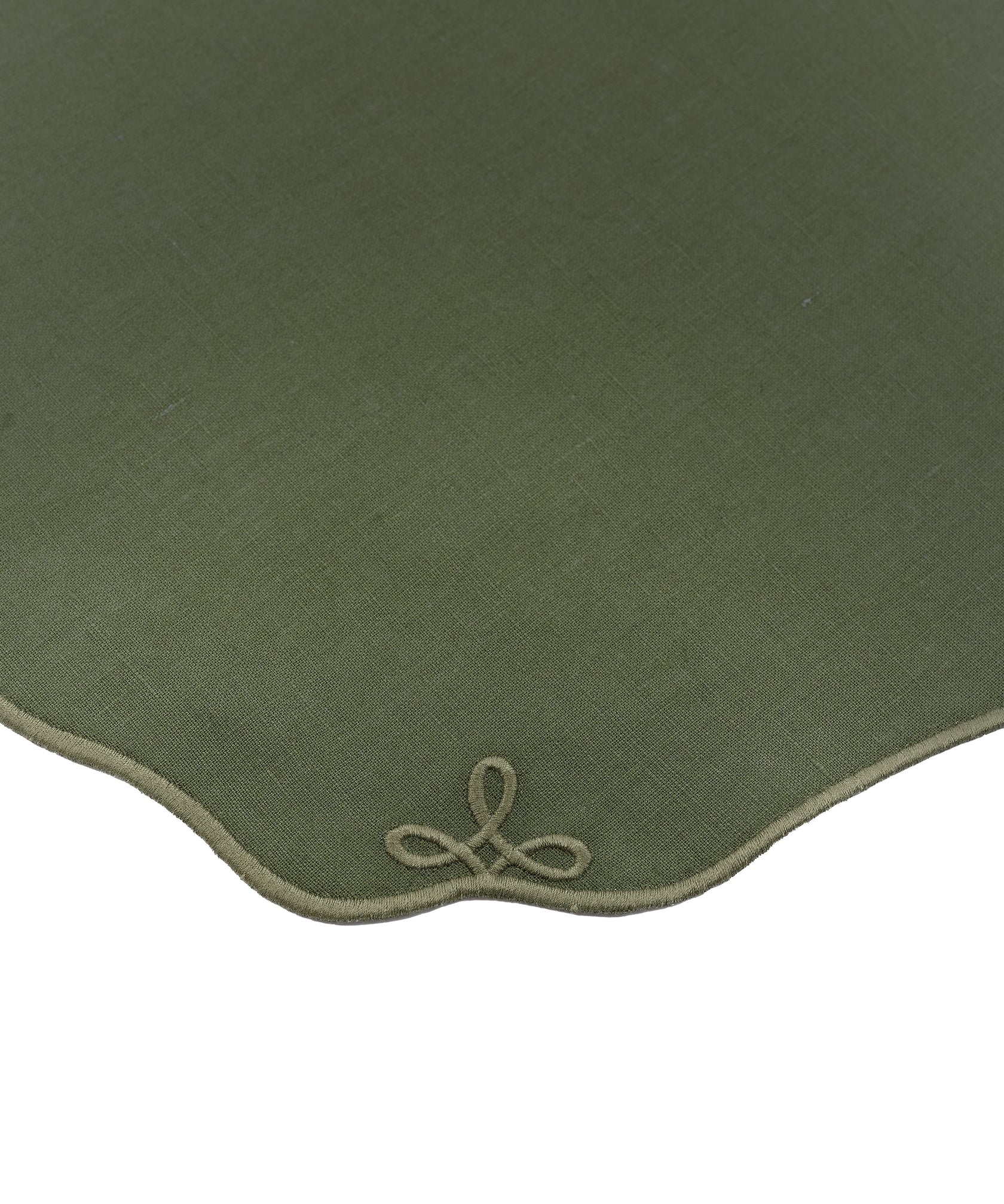 Set of 4 Nancy Linen Placemats, Forest Green
