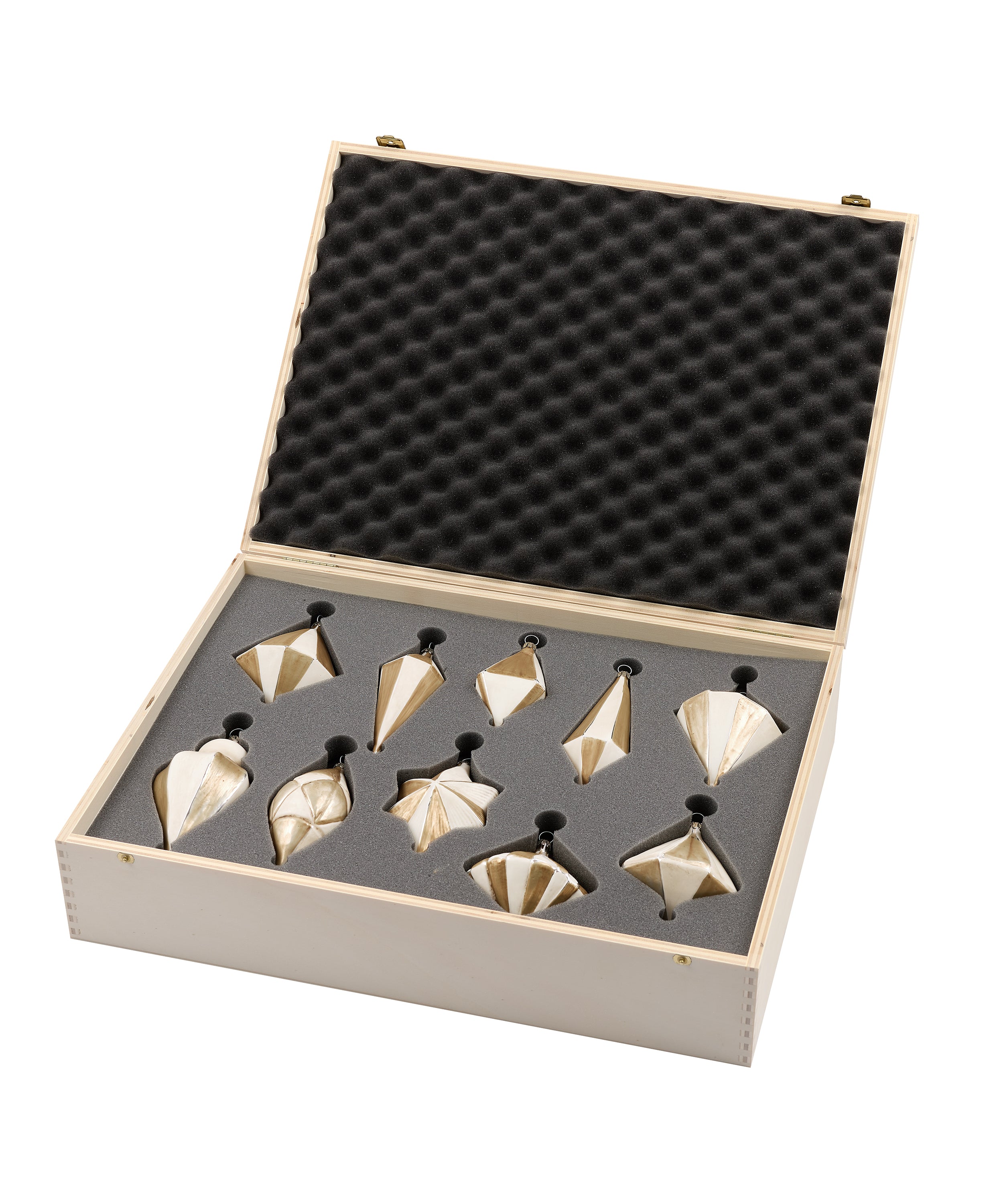 Set of 10 Mila Baubles, with box