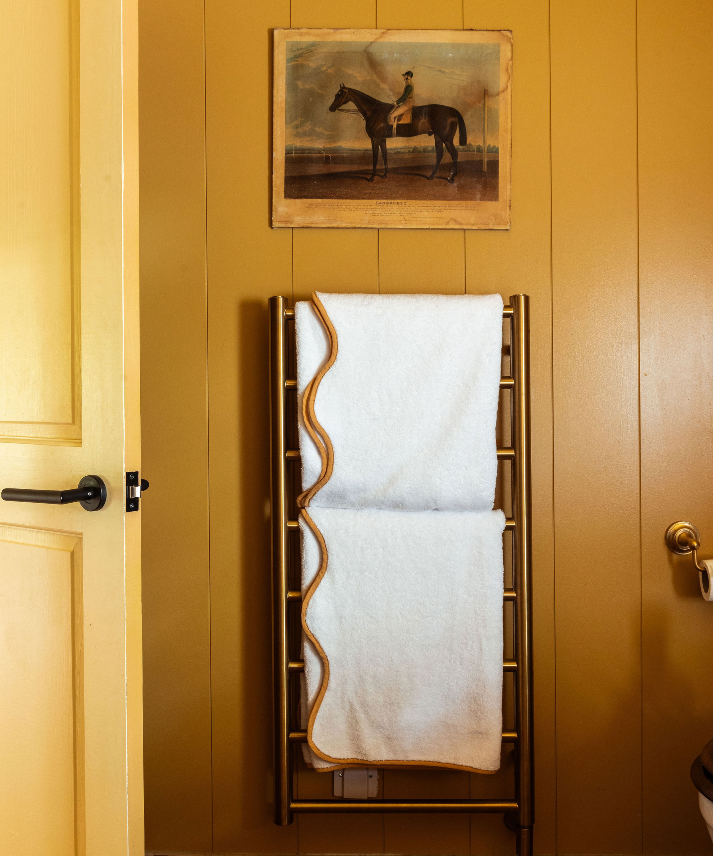 Amelia Scalloped Bath Towel Collection, Mustard