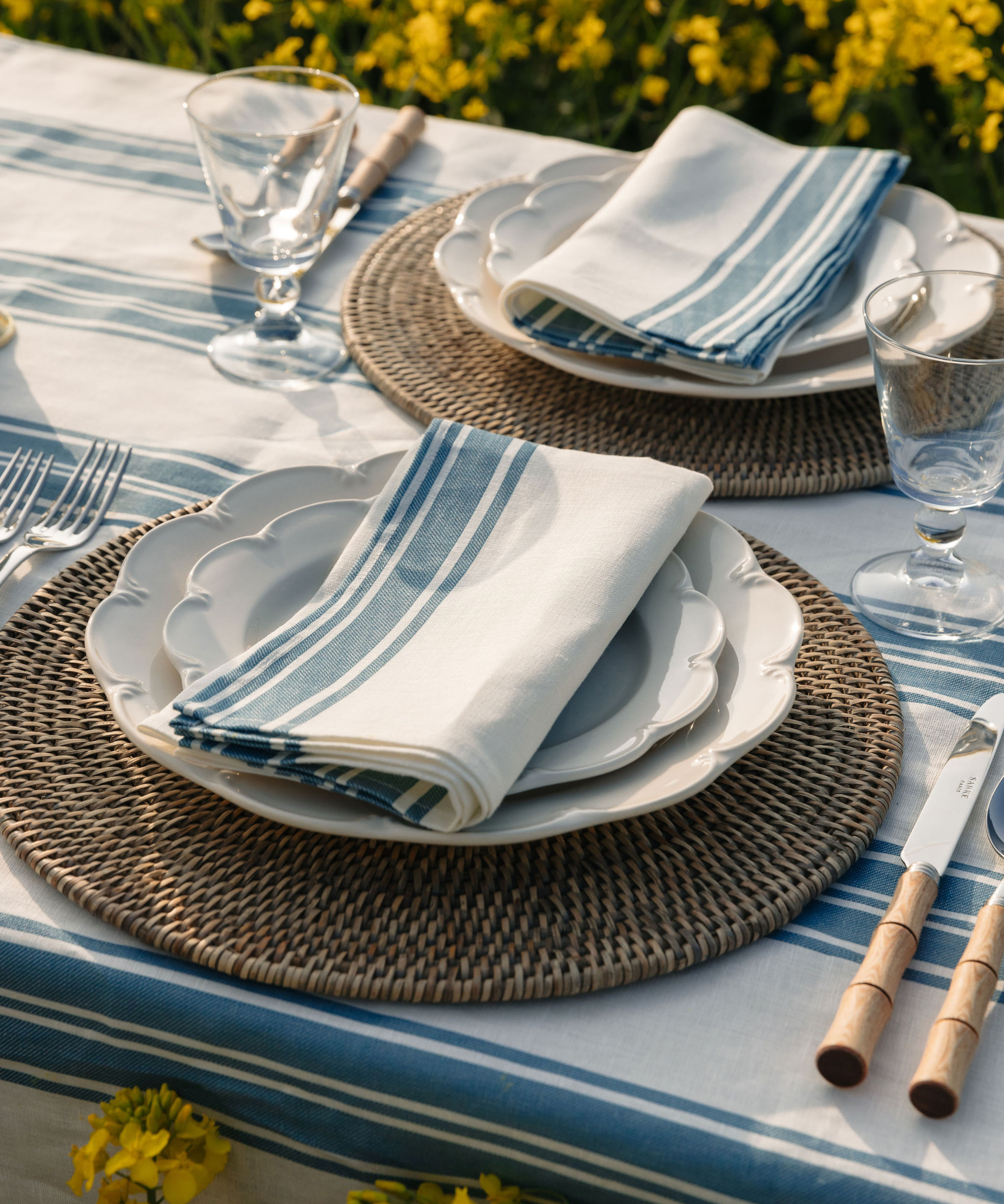 Olivia Scalloped Crockery, White