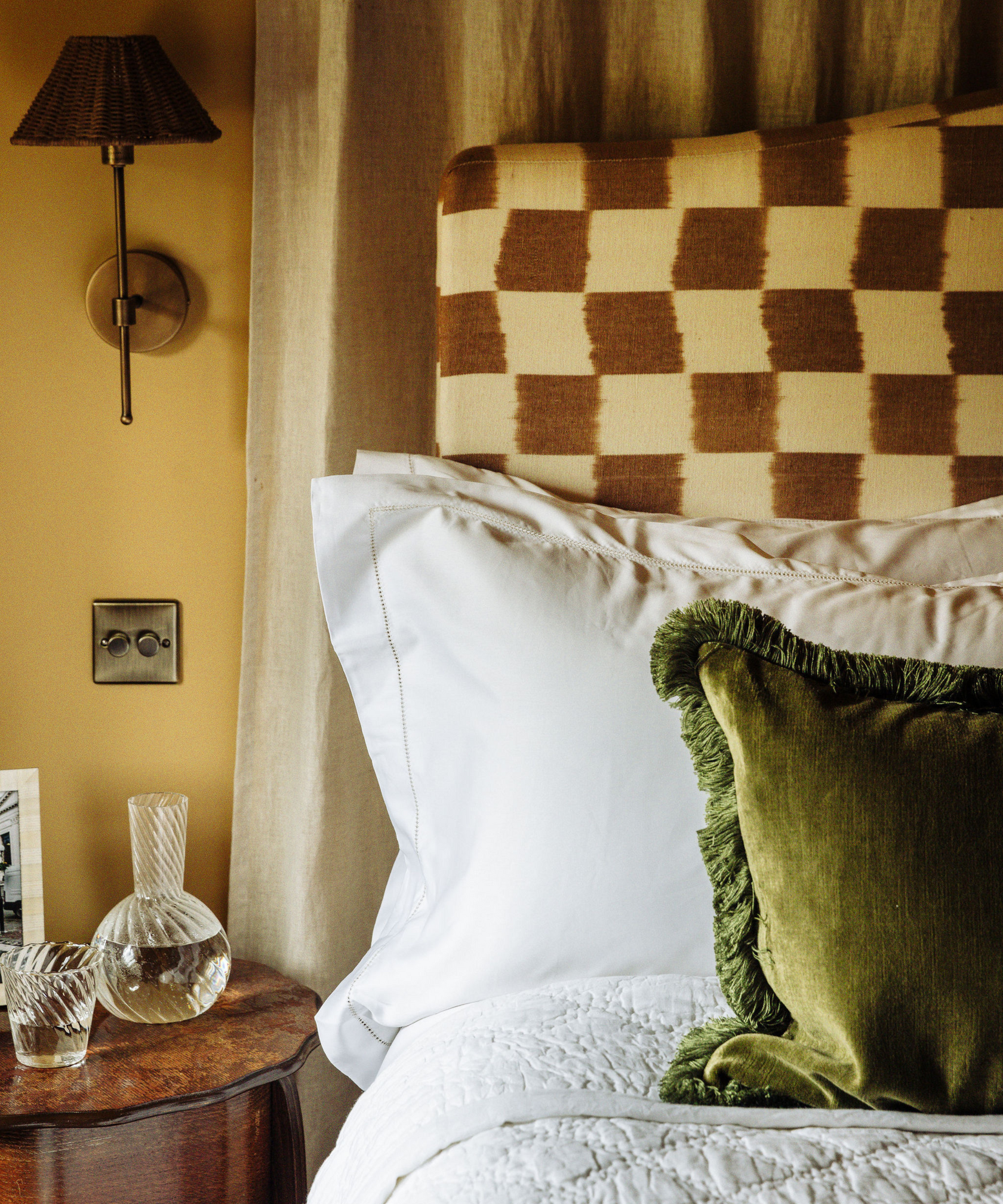 Pair of Porto Hemstitch Pillowcases, Straw