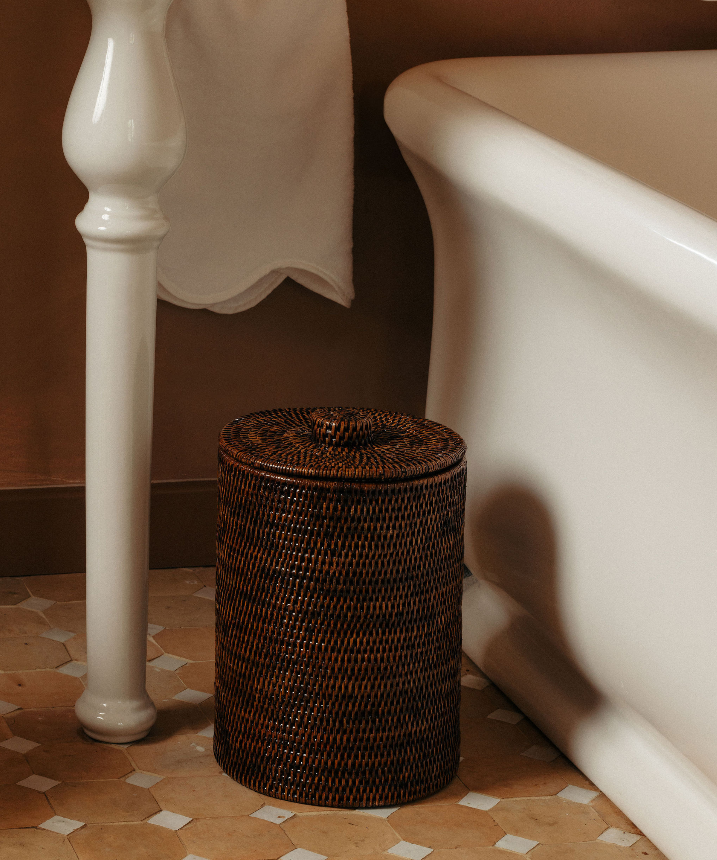 Rattan Bathroom Bins, Brown