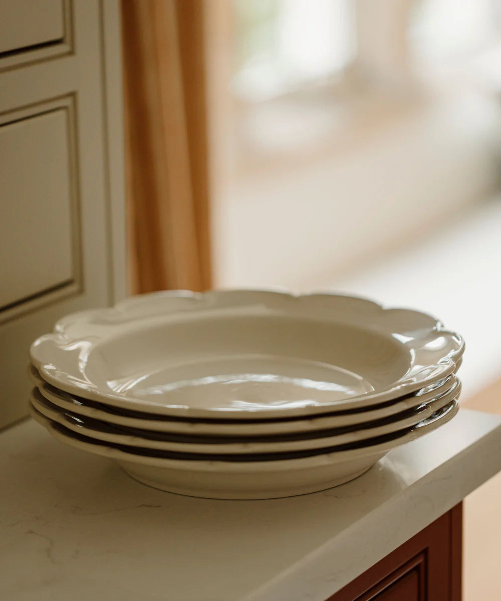 Set of 4 Olivia Scalloped Pasta Bowls, White