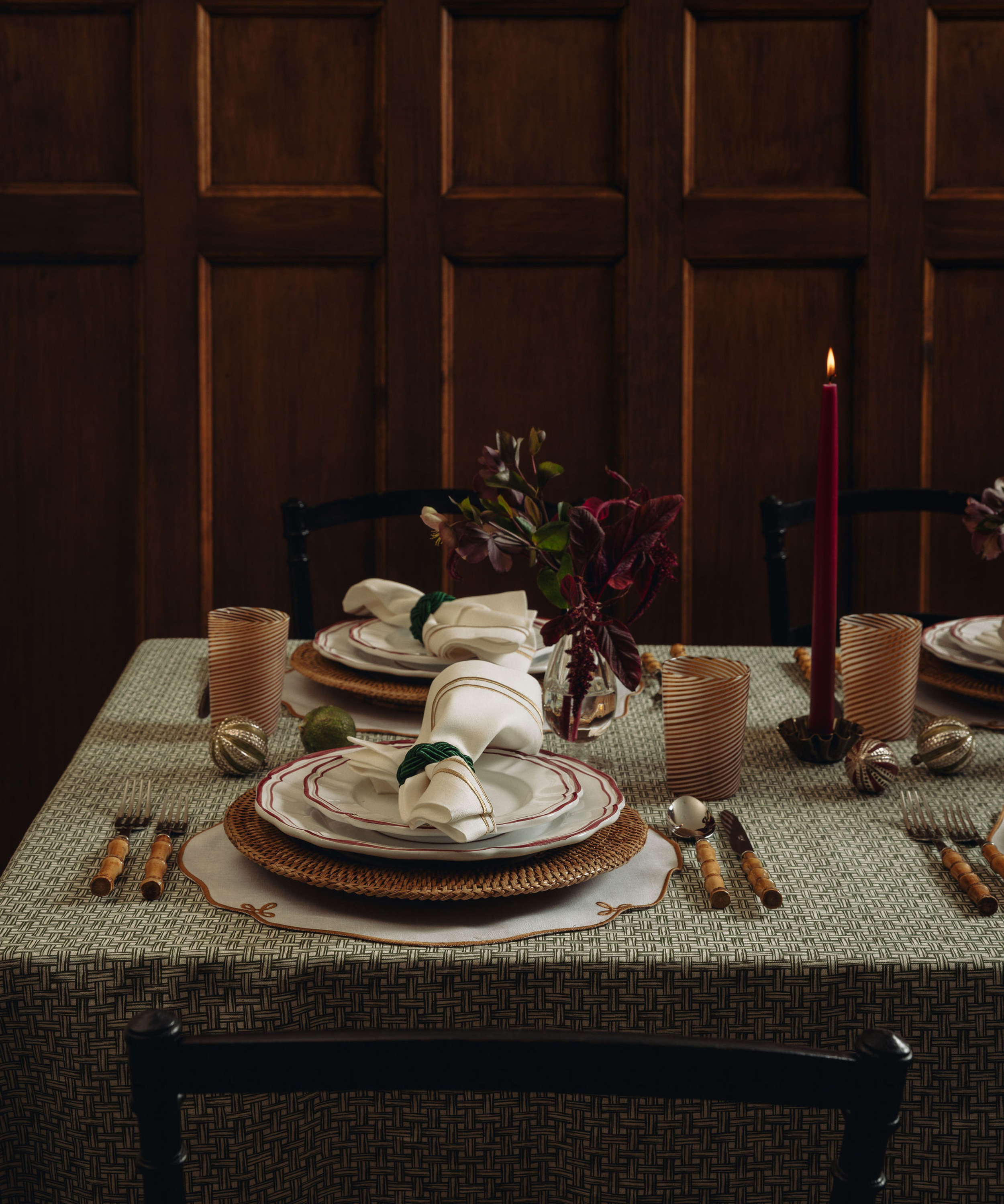 Basketweave Table Linens, Vine Green