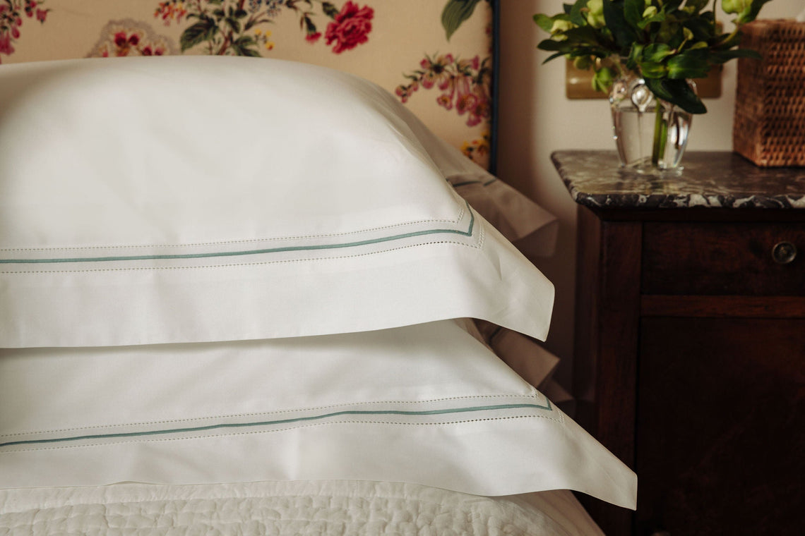 All About Egyptian Cotton Bed Linen – Rebecca Udall
