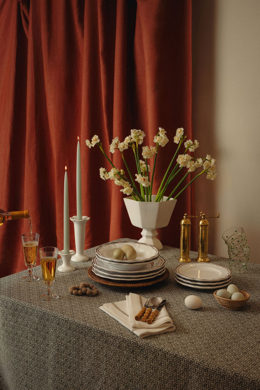 Easter Hosting Tips from friends of Rebecca Udall