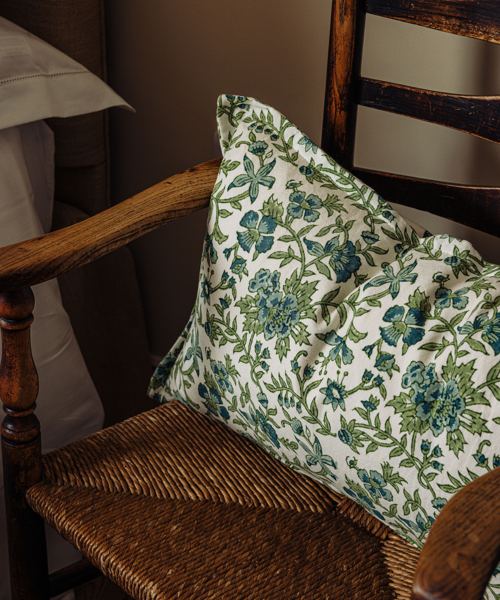Imogen Cushion, Lifestyle Detail