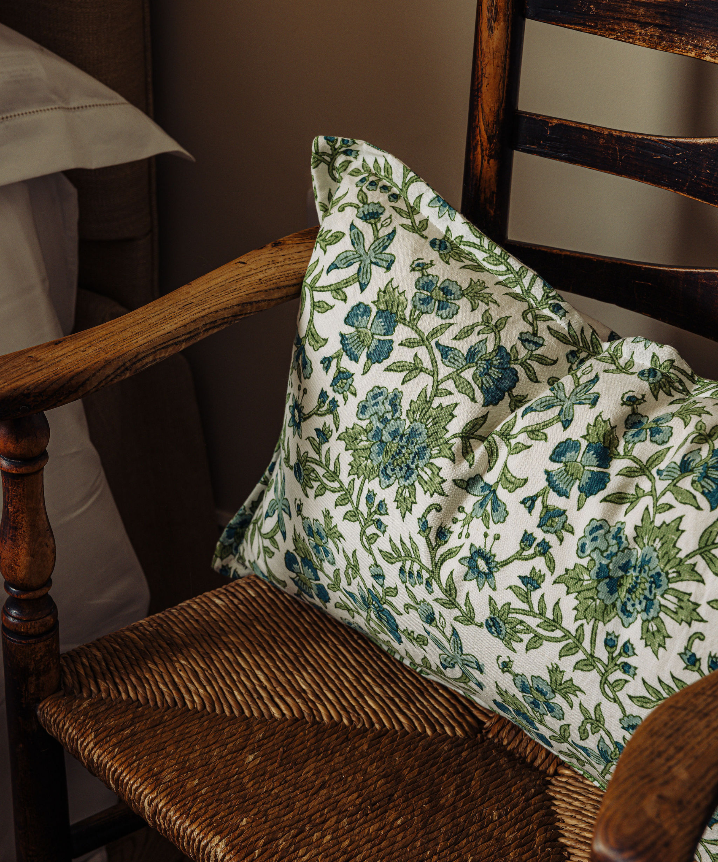 Imogen Cushion, Lifestyle Detail
