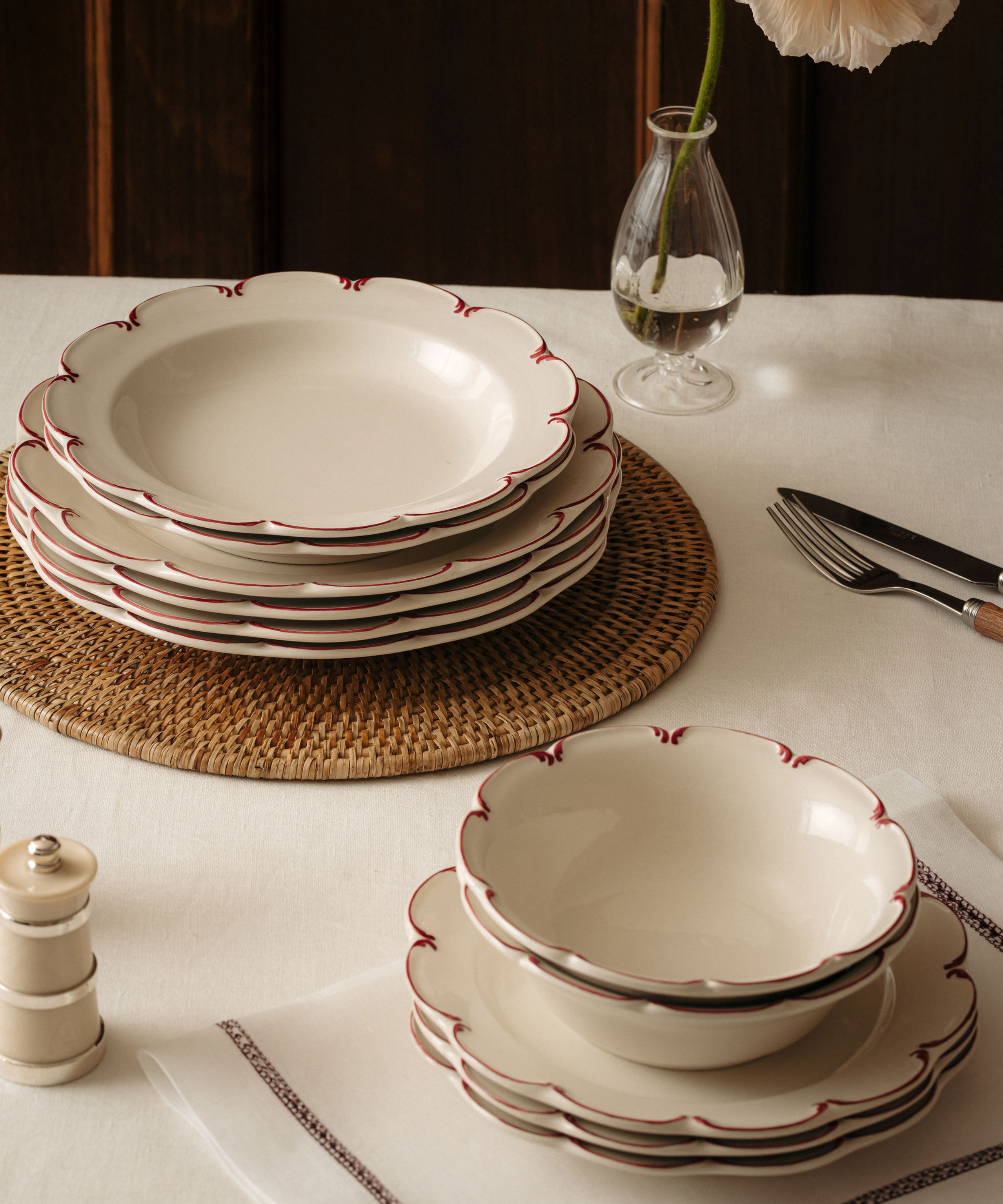 Olivia Scalloped Crockery, Raspberry Filet