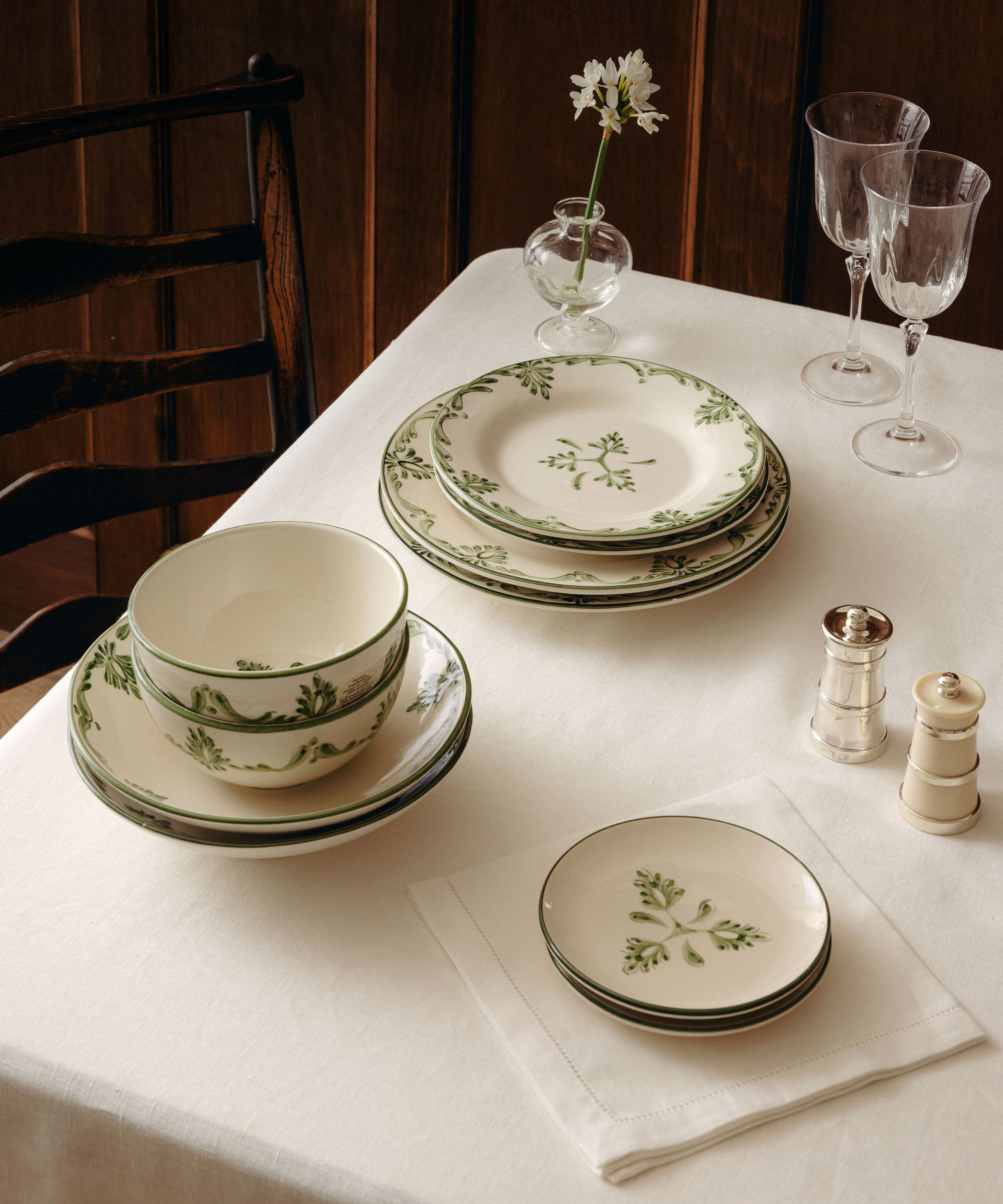 Eleanor Crockery, Forest Green