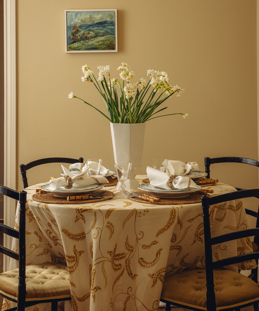 Prairie Linen Round Pleated Tablecloth, Lifestyle