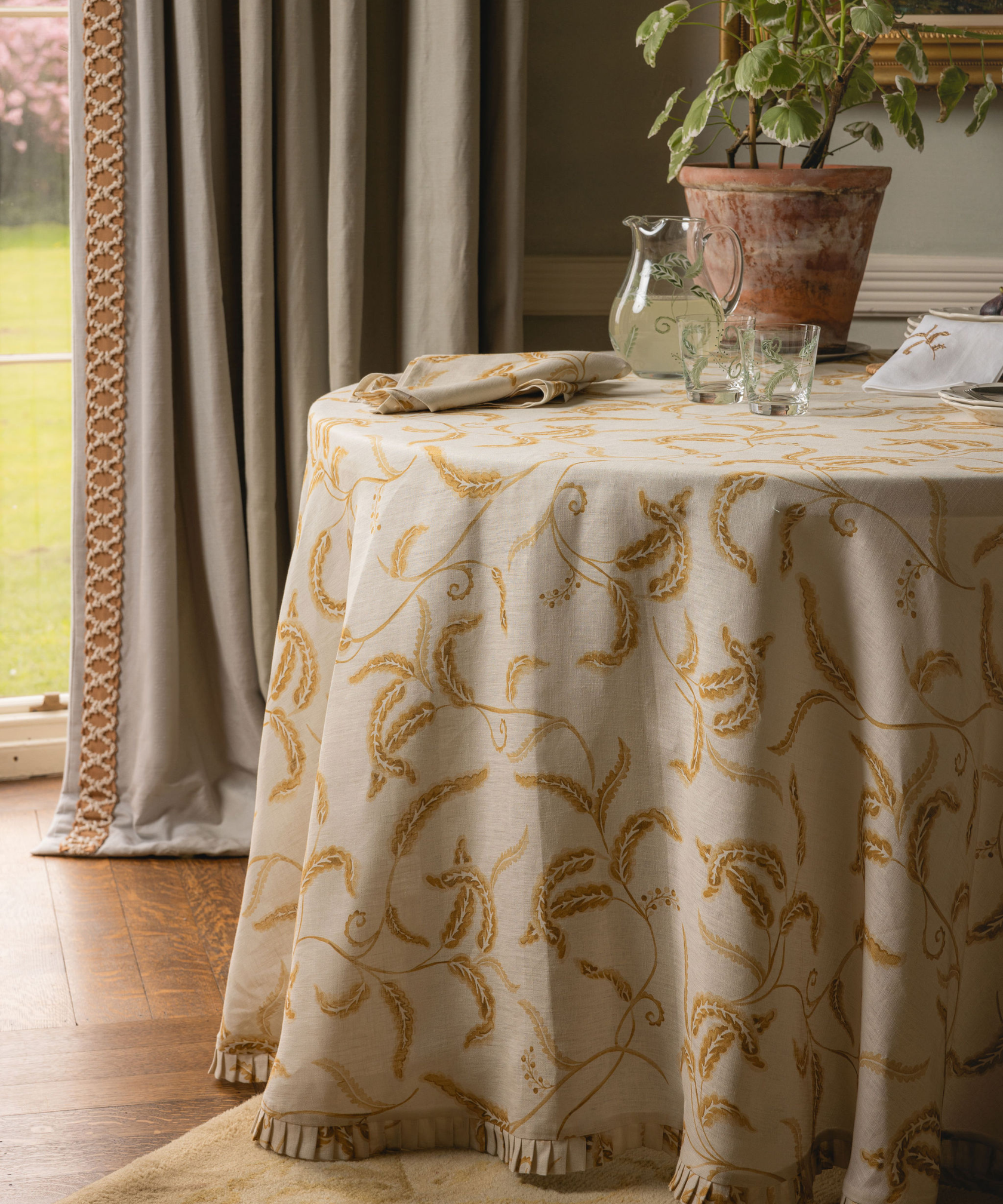 Prairie Round Pleated Linen Tablecloth, with Handpainted Jug