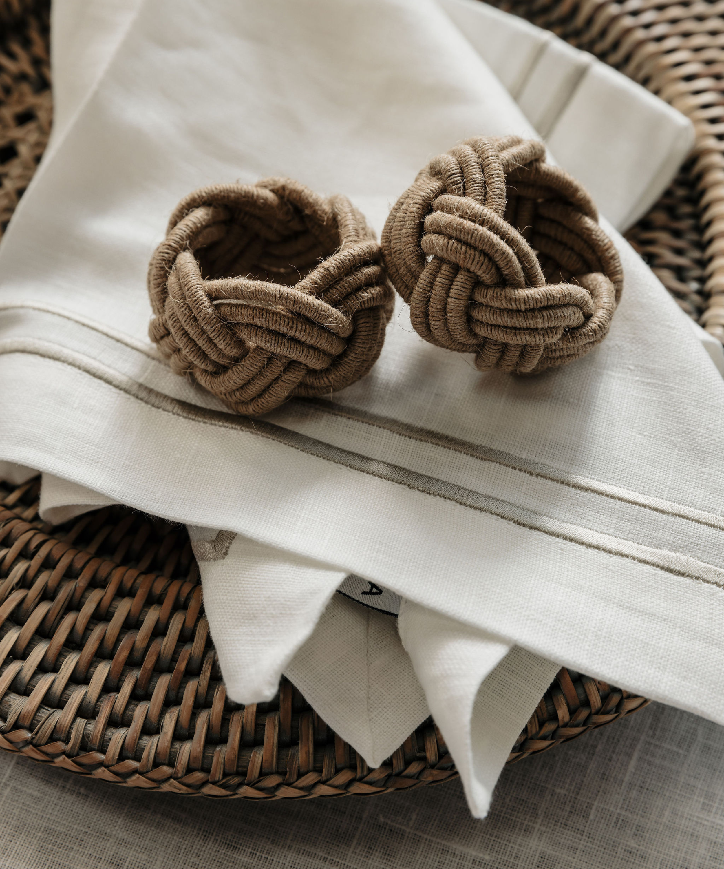 Set of 4 Braided Rope Napkin Rings