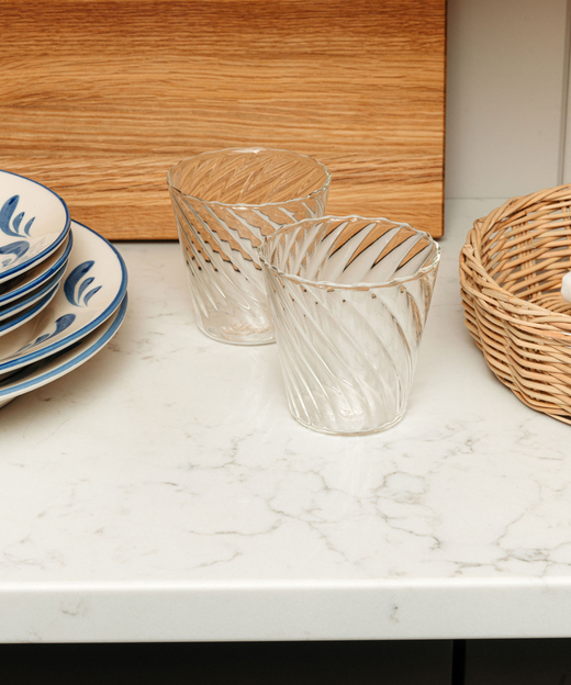 Pair of Rippled Tumblers, with Celia Dinner Plates