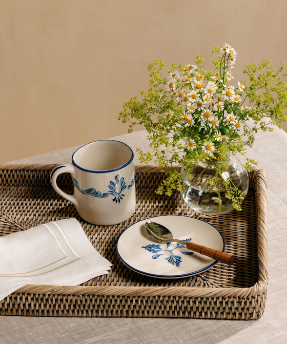 Elizabeth Handblown Vase, with Rattan Tray