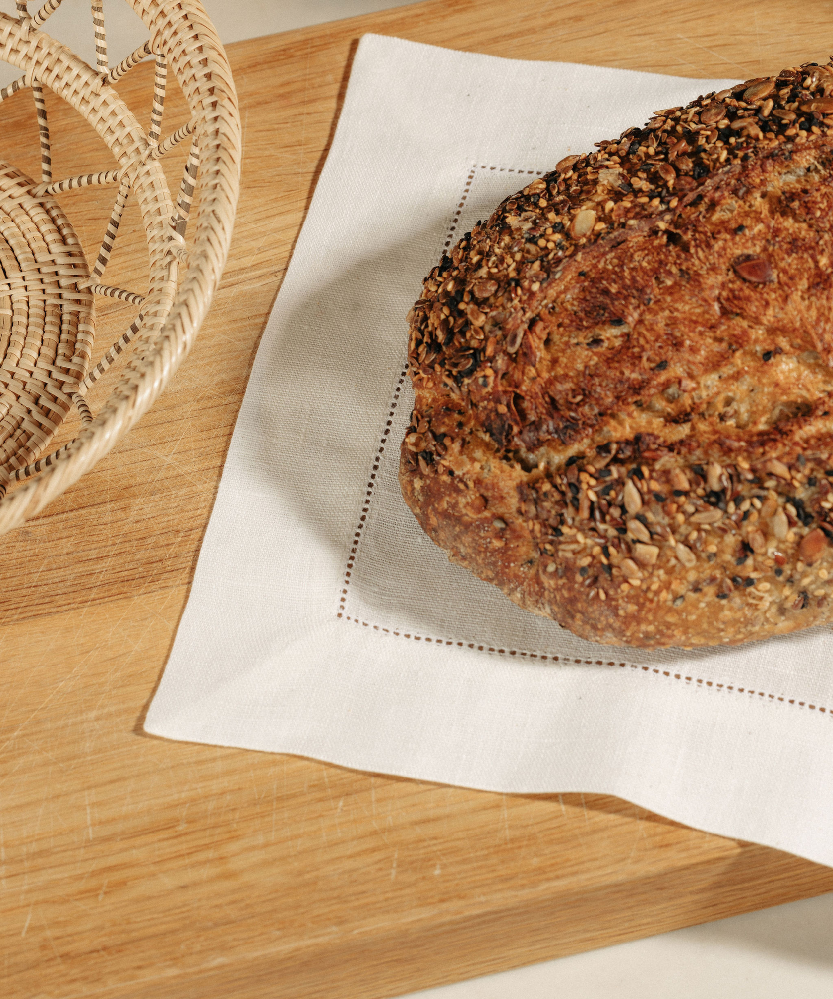 Pair of Linen Bread Basket Napkins, Large, with Zelda Basket