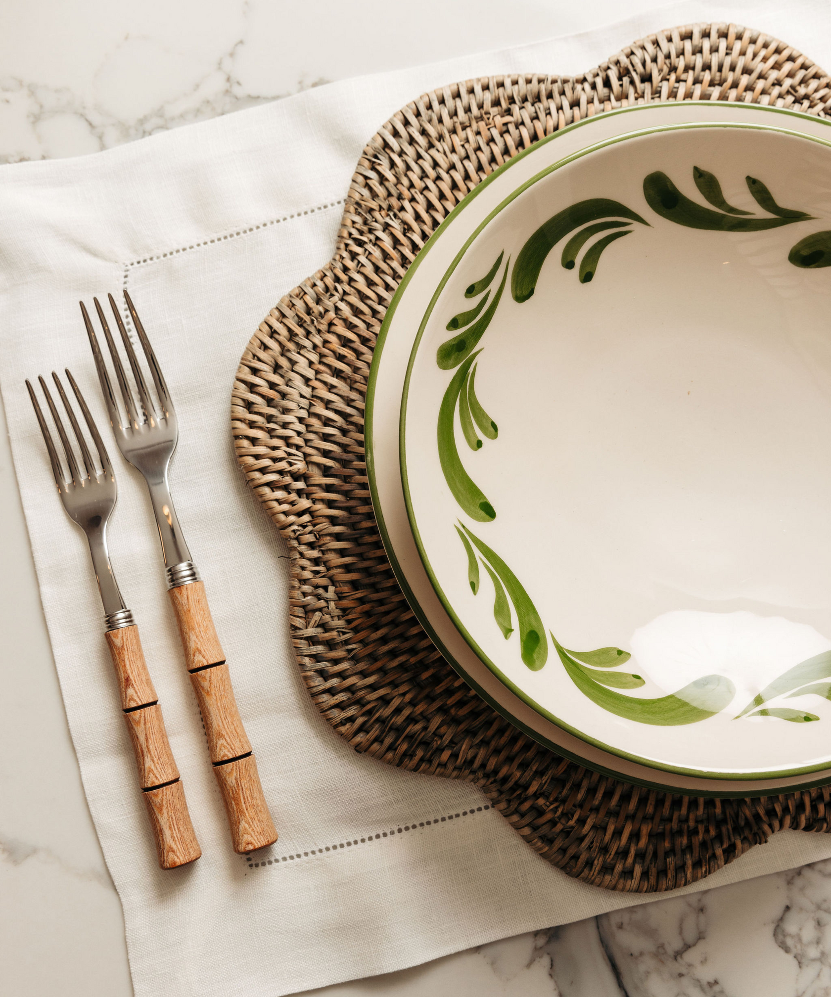 Rattan Scalloped Placemat, Taupe, with Natural Wood Cutlery