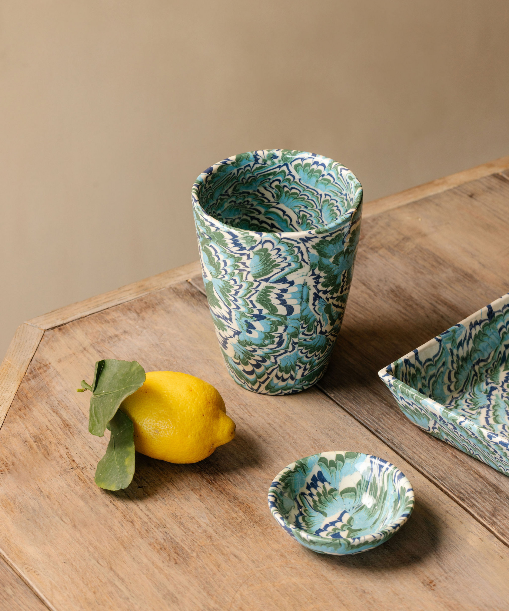 Aptware Marble Ceramic Dish, Lagoon Blue Green, with Vase