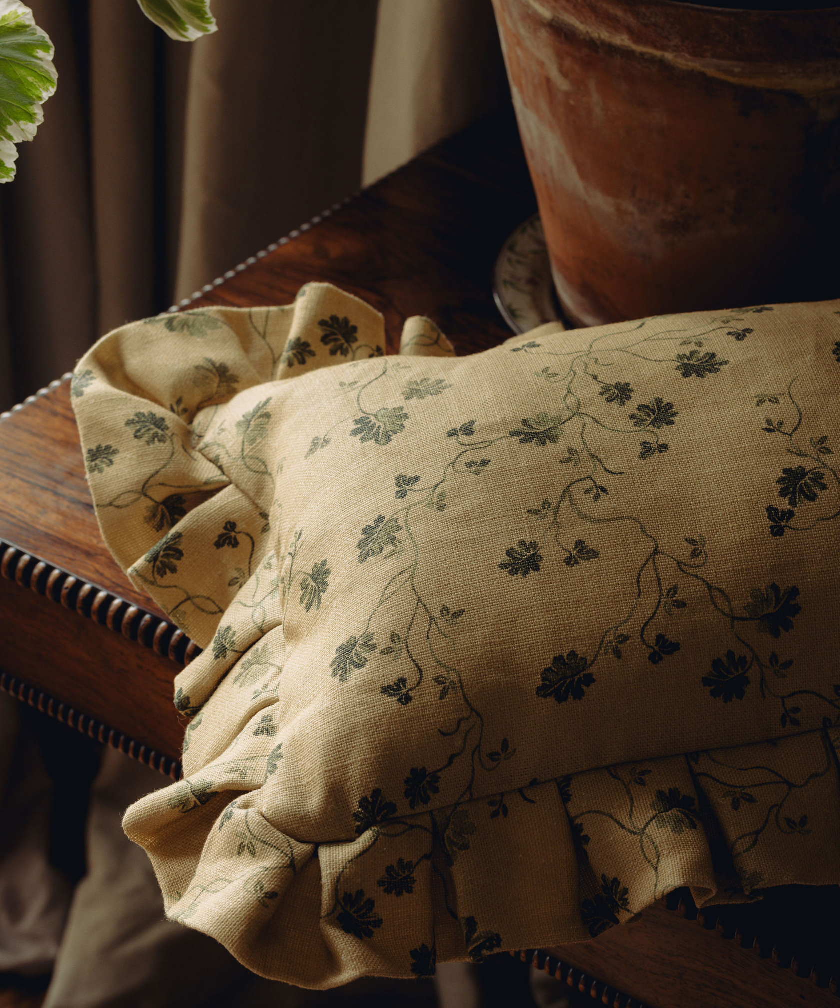 Lila Pleated Linen Cushion, Lifestyle Detail