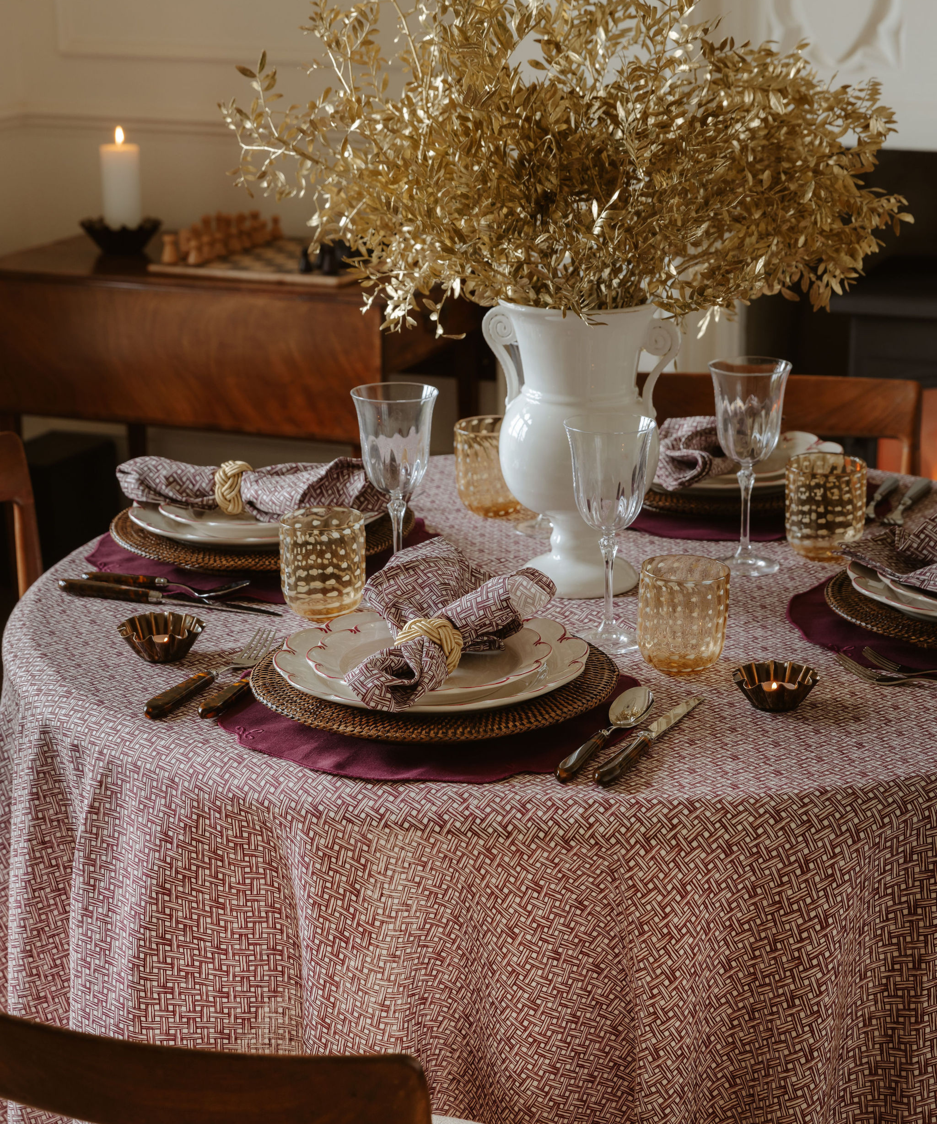 Basketweave Pleated Round Linen Tablecloth, Burgundy, with Celine Murano Tumblers