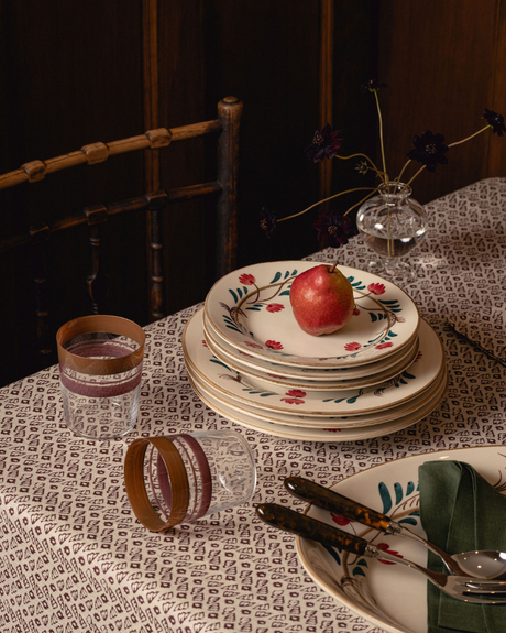 Agnes Rectangular Linen Tablecloth