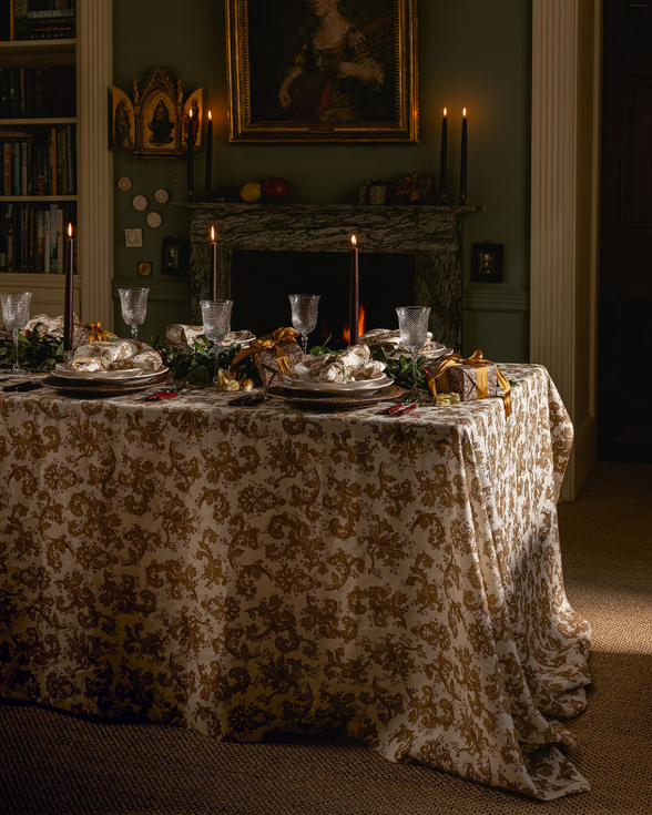 Constance Table Linens, Lifestyle