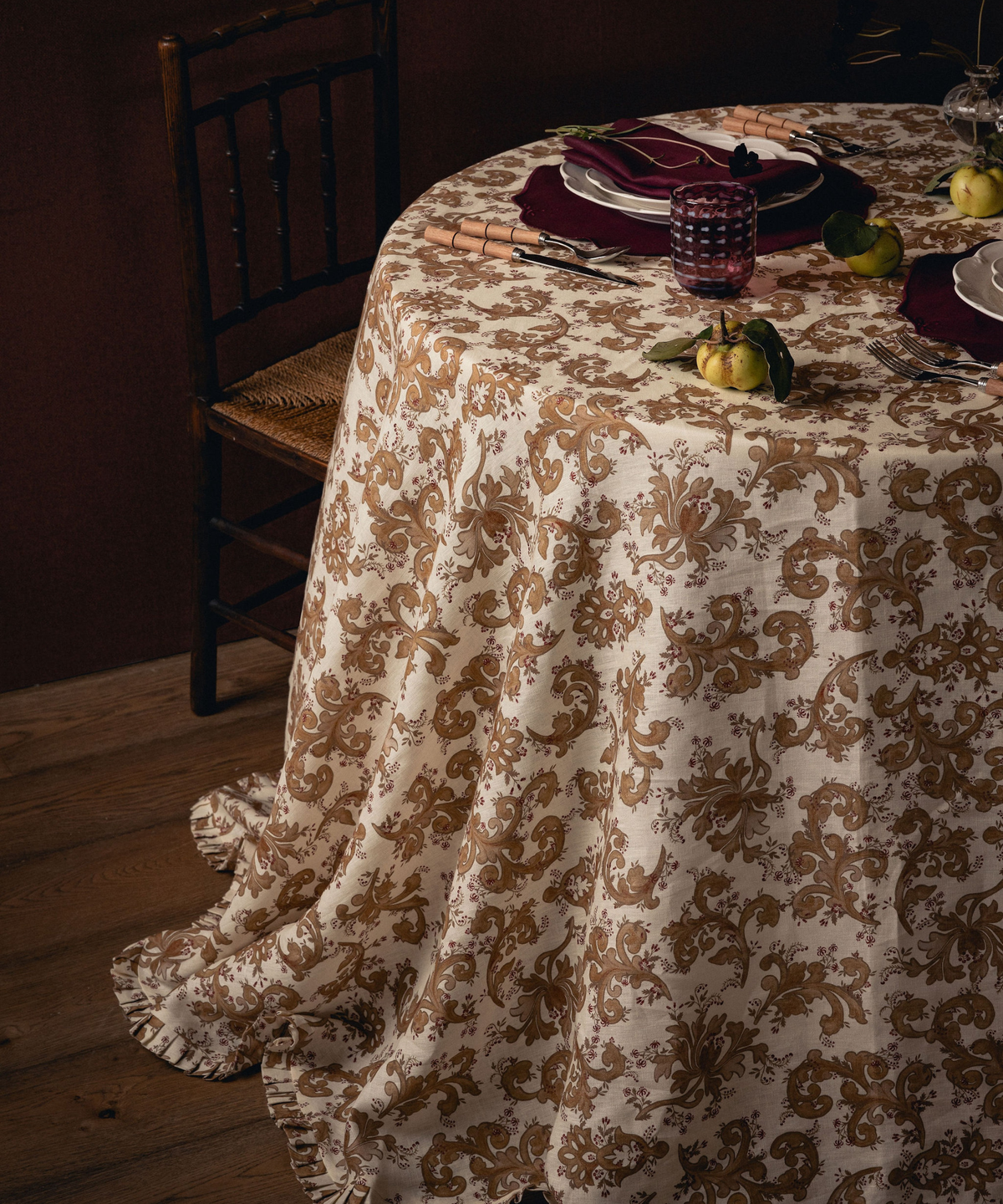 Constance Round Pleated Linen Tablecloth