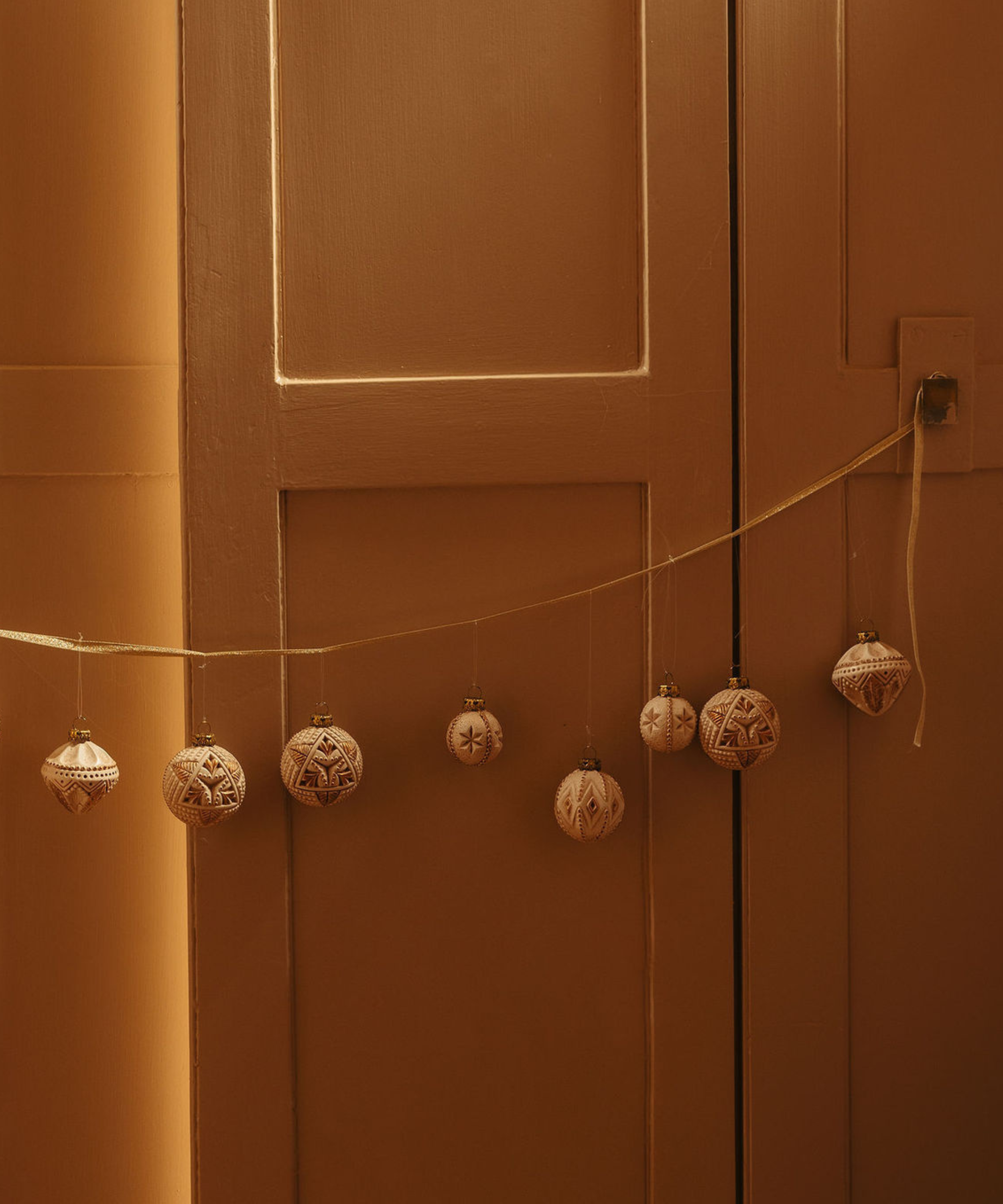 Set of 12 Freya Baubles