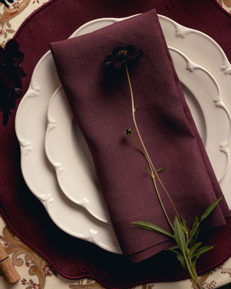 Pair of Martha Linen Napkins, Burgundy