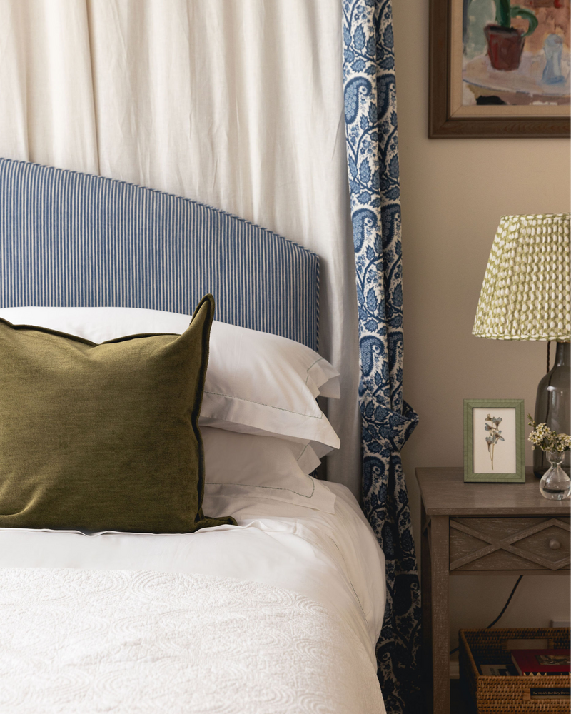 Rebecca Udall Porto Hemstitch Bed Linen, Green Stitching with the Verity Square Cushion Cover