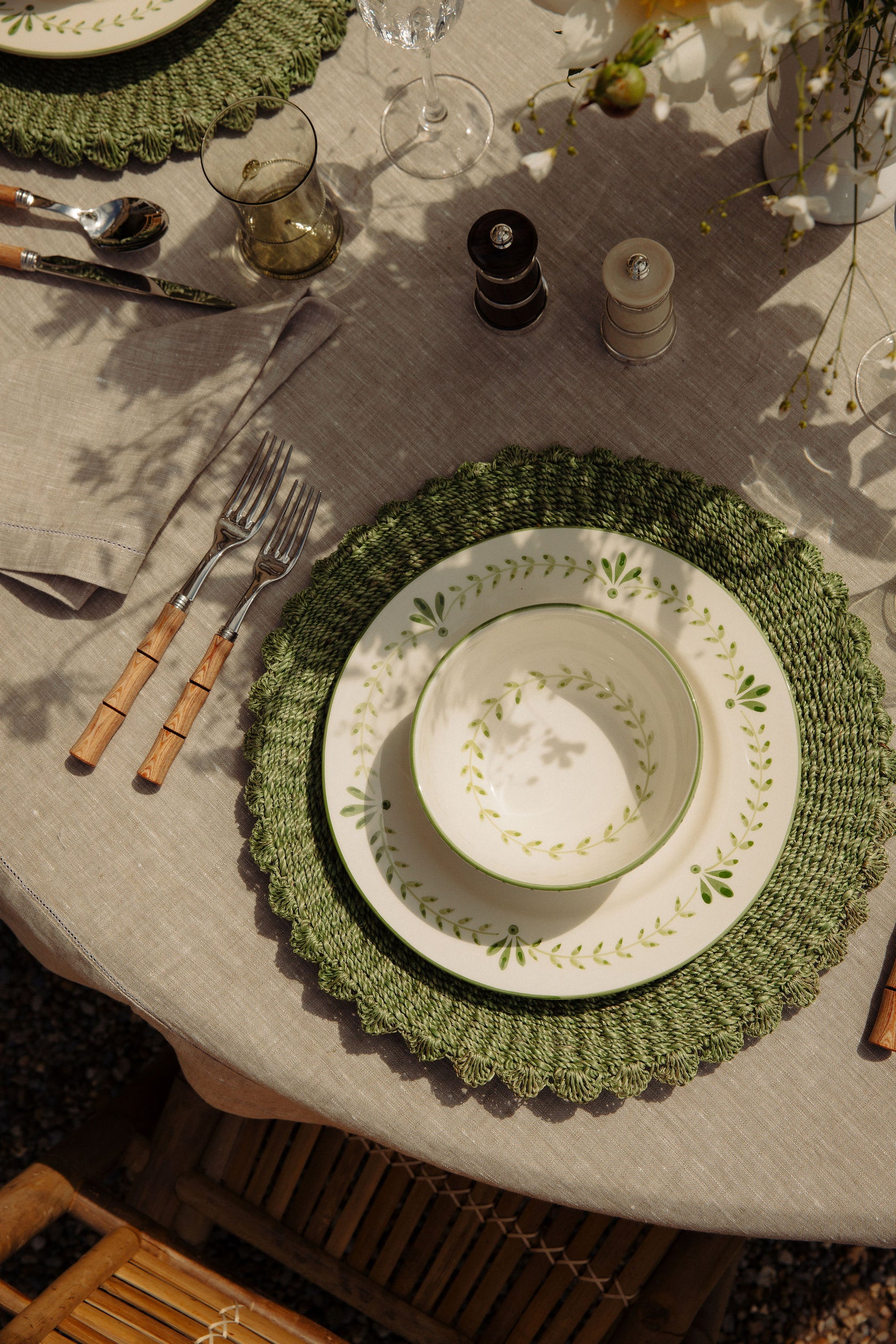 Elouise Crockery, Green